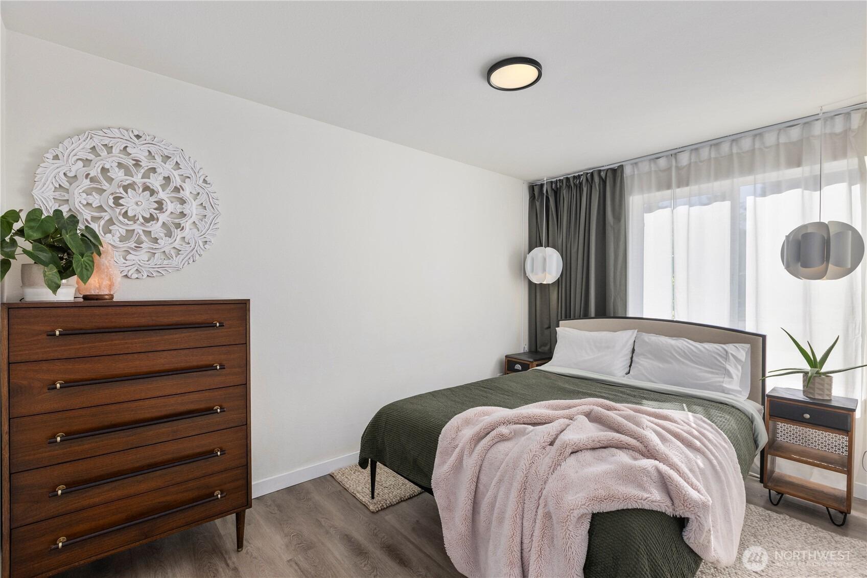 Linden Ave N, Seattle, WA 98103