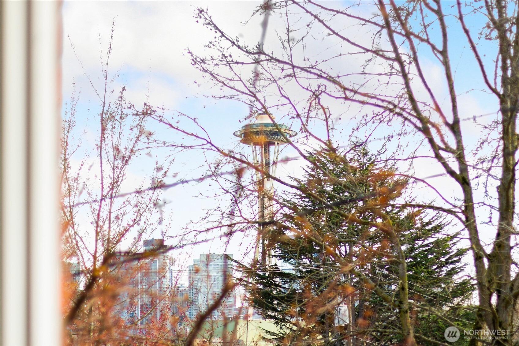 1st Ave N, Seattle, WA 98109