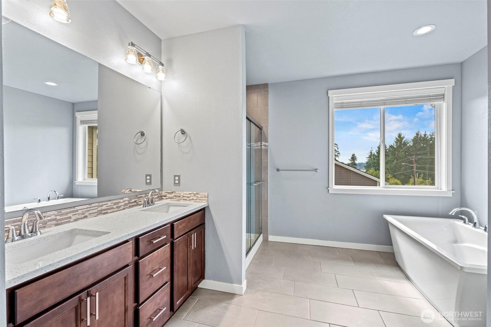Nw Ashford Loop, Bremerton, WA 98311