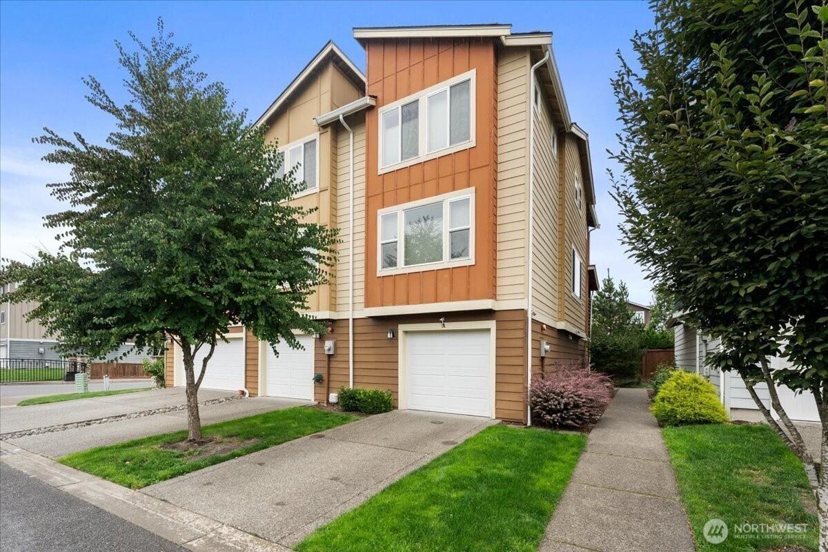 118th Avenue Ct E, Puyallup, WA 98374