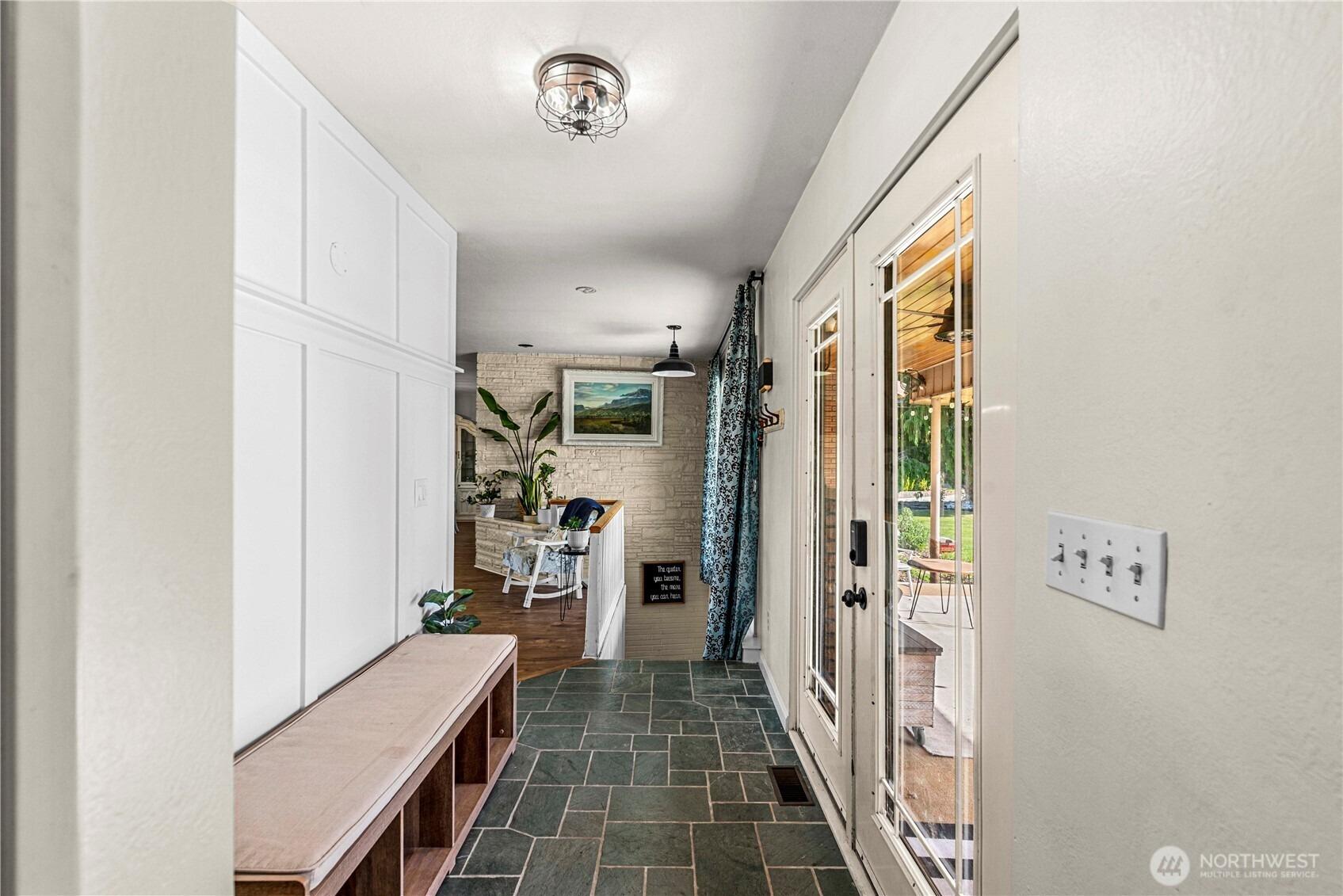 10th St Ne, East Wenatchee, WA 98802
