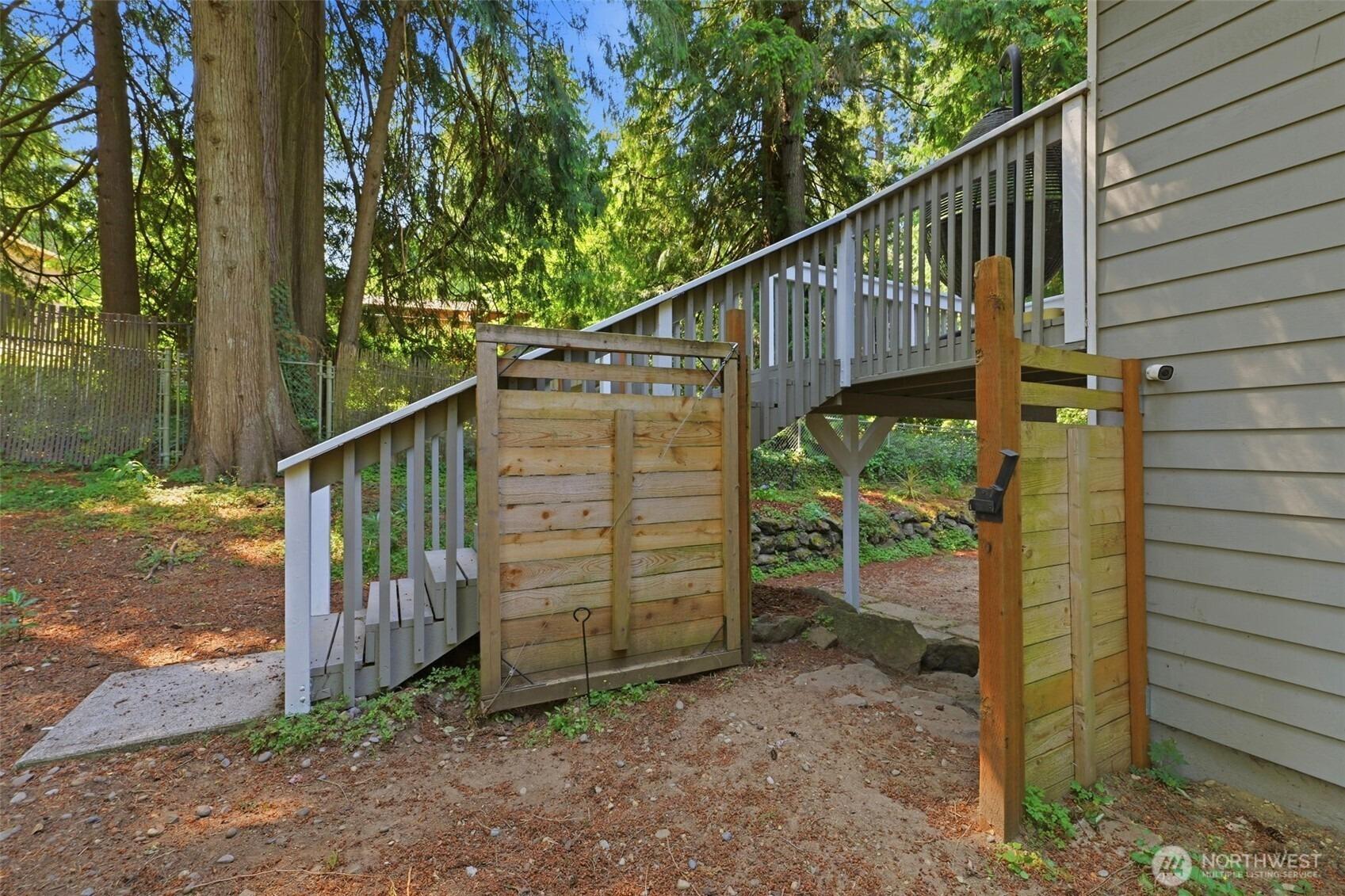 82nd Pl Nw, Silverdale, WA 98383