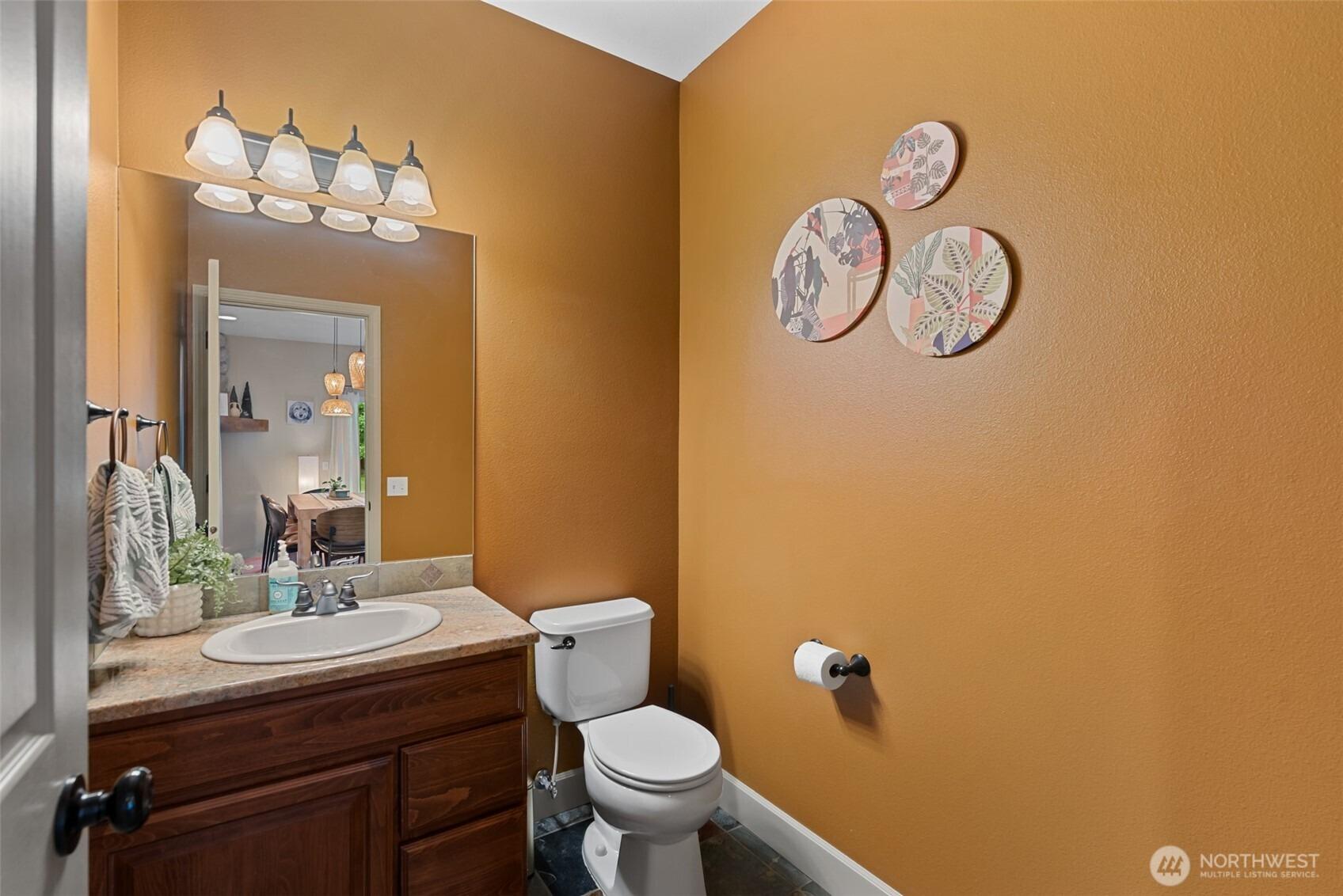 35th St Nw, East Wenatchee, WA 98802