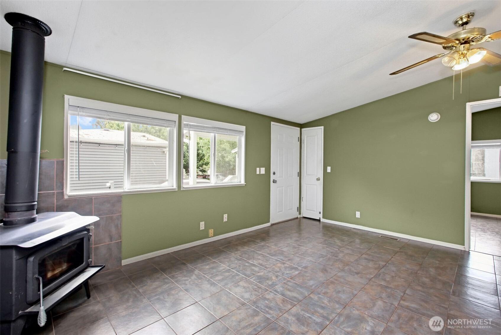 20th Avenue Ct E, Tacoma, WA 98445