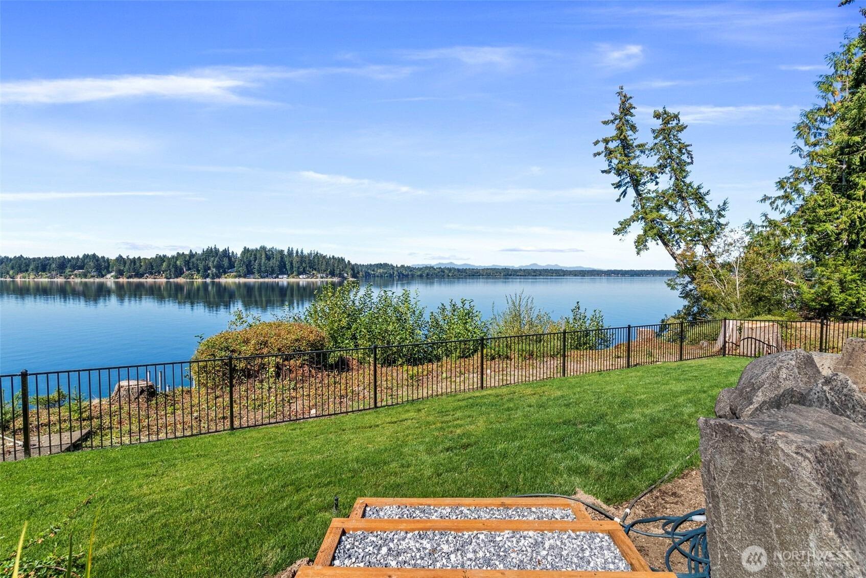 Bayshore Ln Nw, Olympia, WA 98502