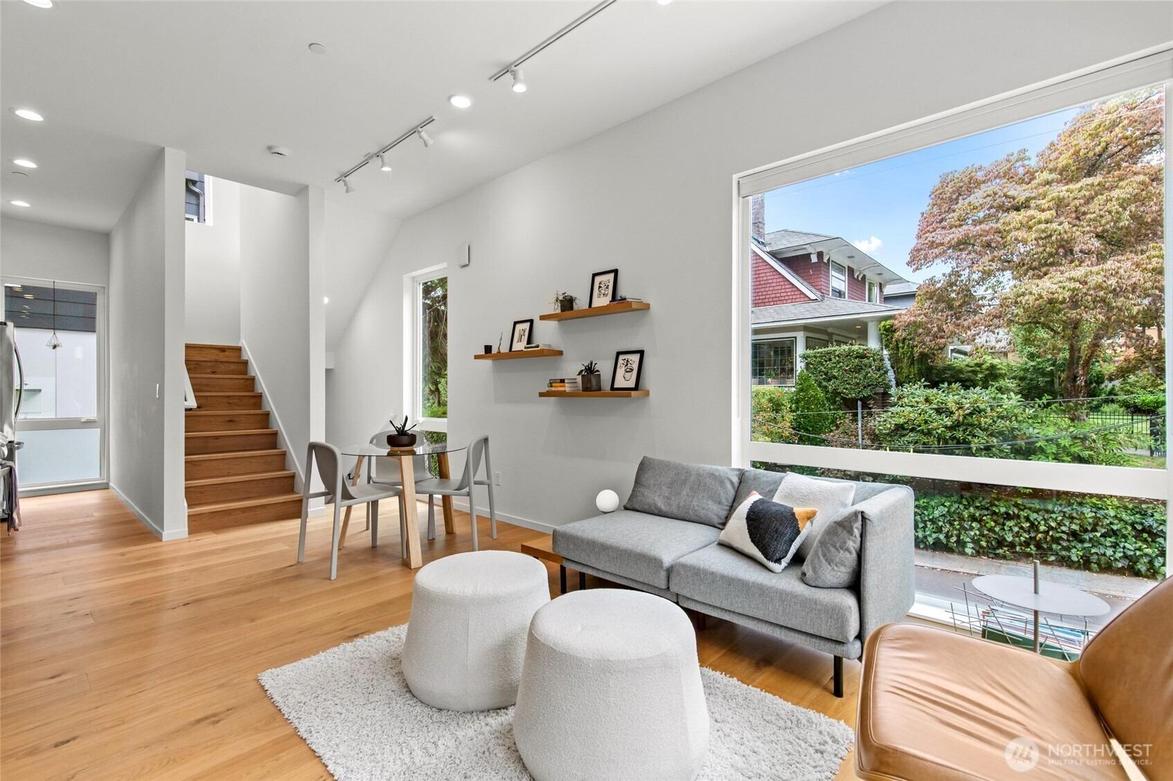 13th Ave E, Seattle, WA 98102