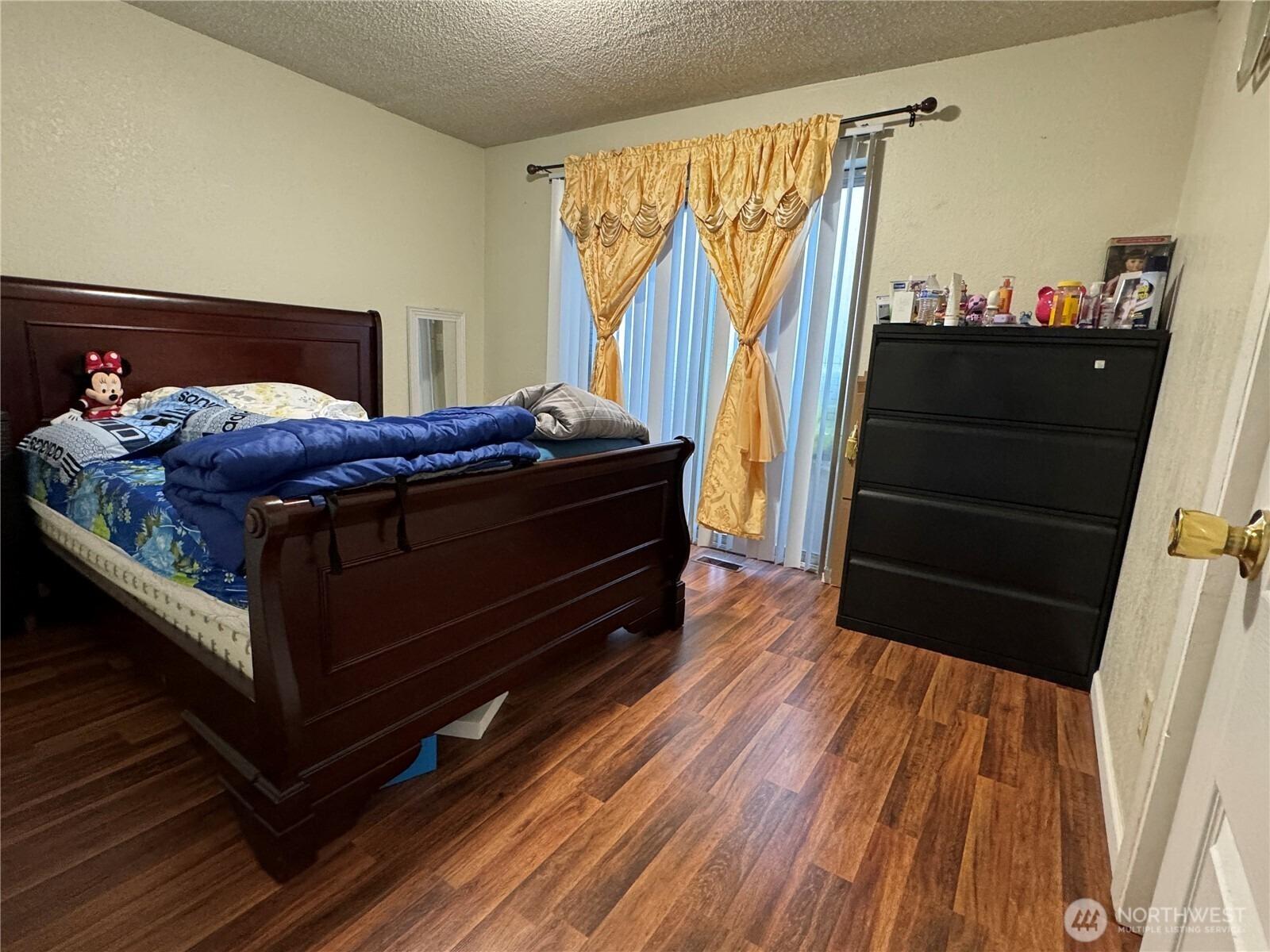 S 37th St, Tacoma, WA 98418
