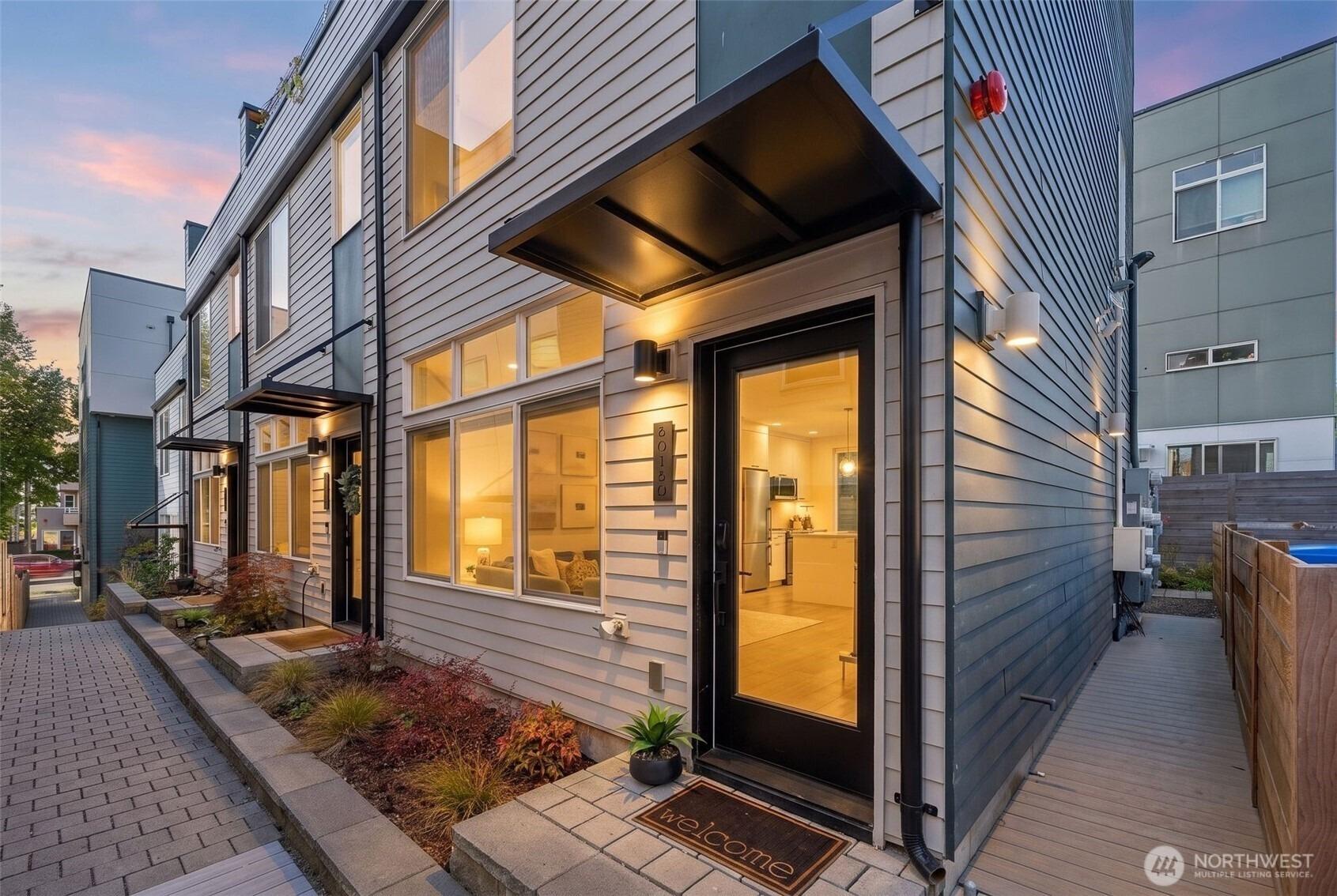 California Ave Sw, Seattle, WA 98136