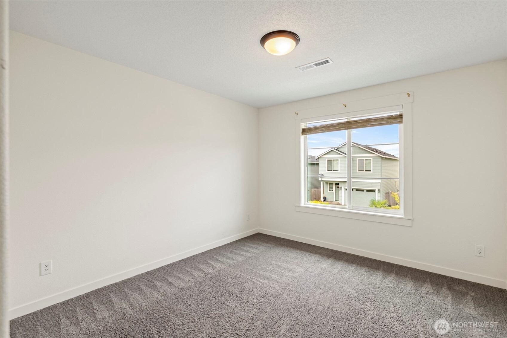 N Madison Cir, Ridgefield, WA 98642