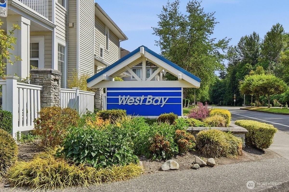 S 234th Pl, Kent, WA 98032