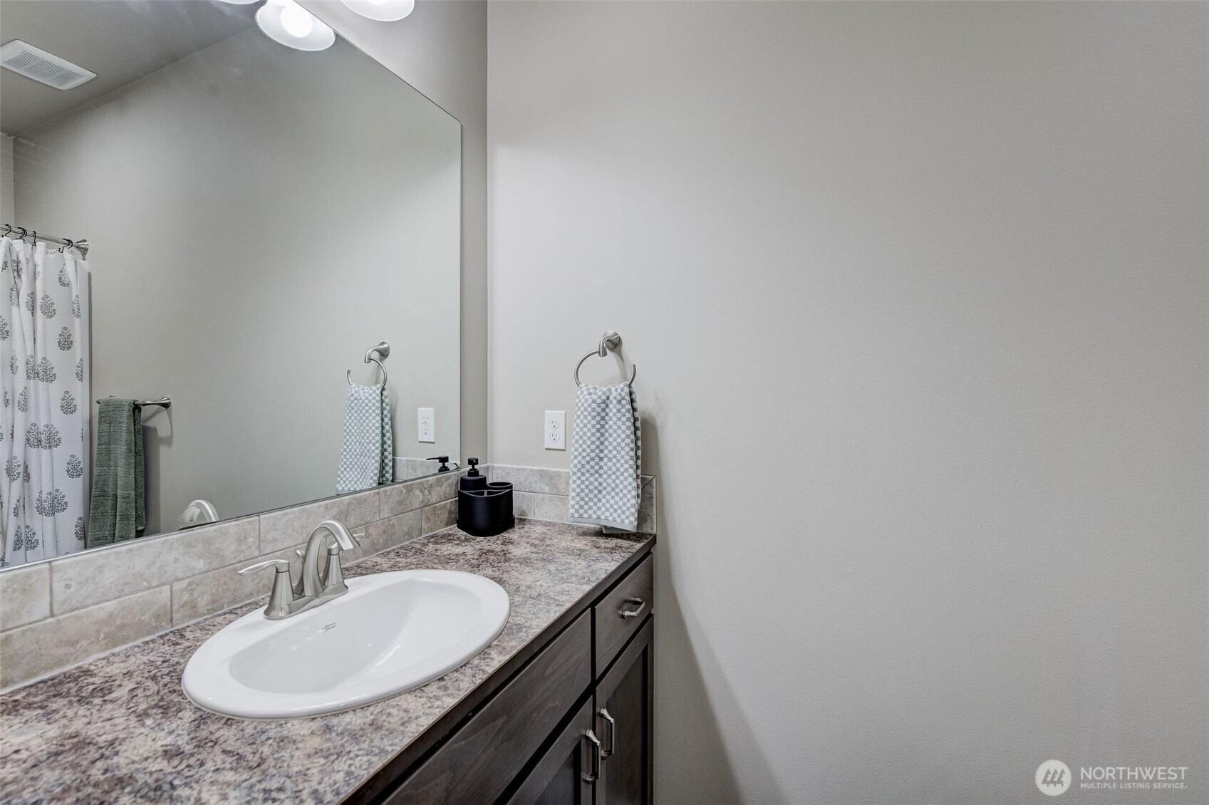 Skylar Ct, Wenatchee, WA 98801