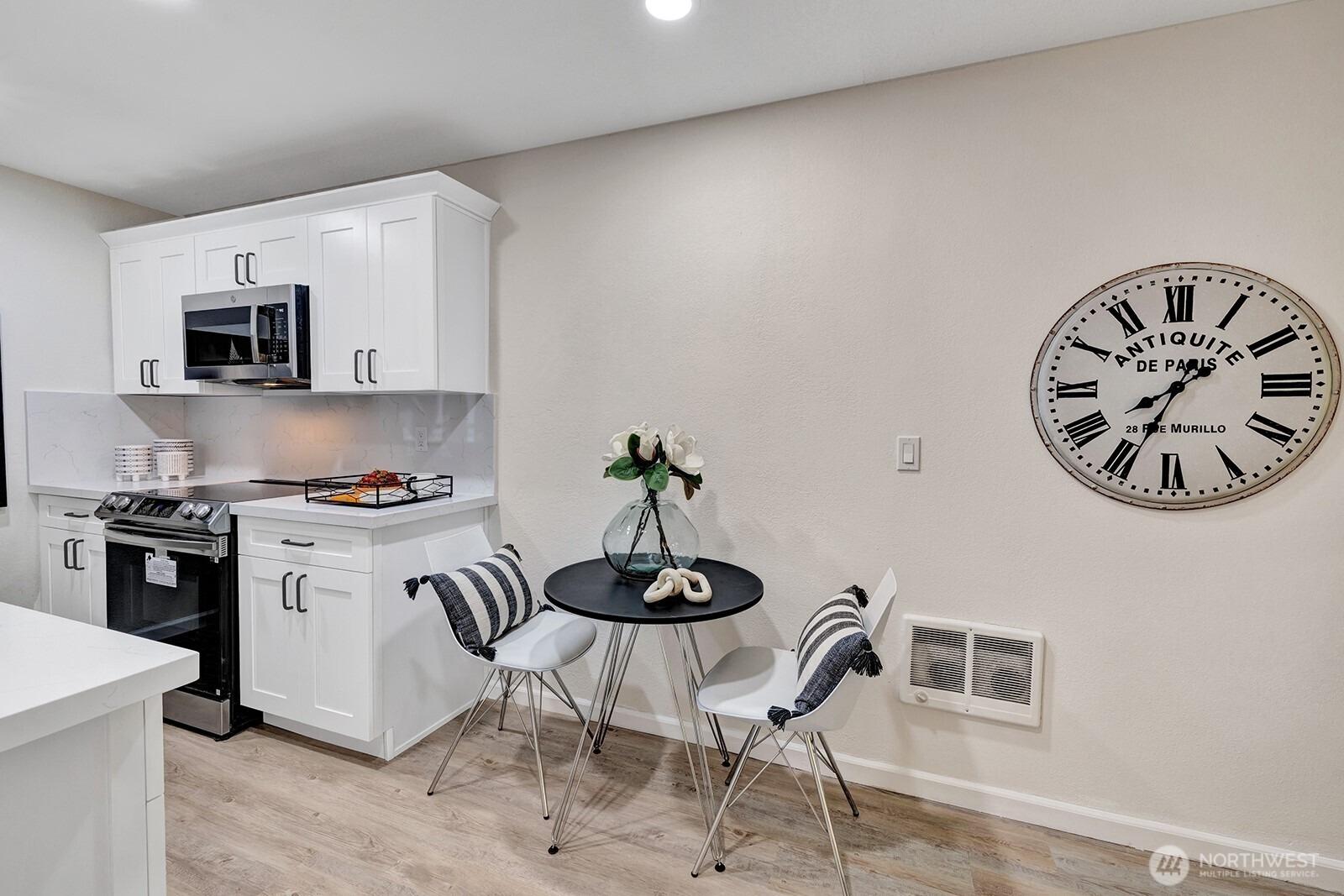137th Pl Ne, Redmond, WA 98052