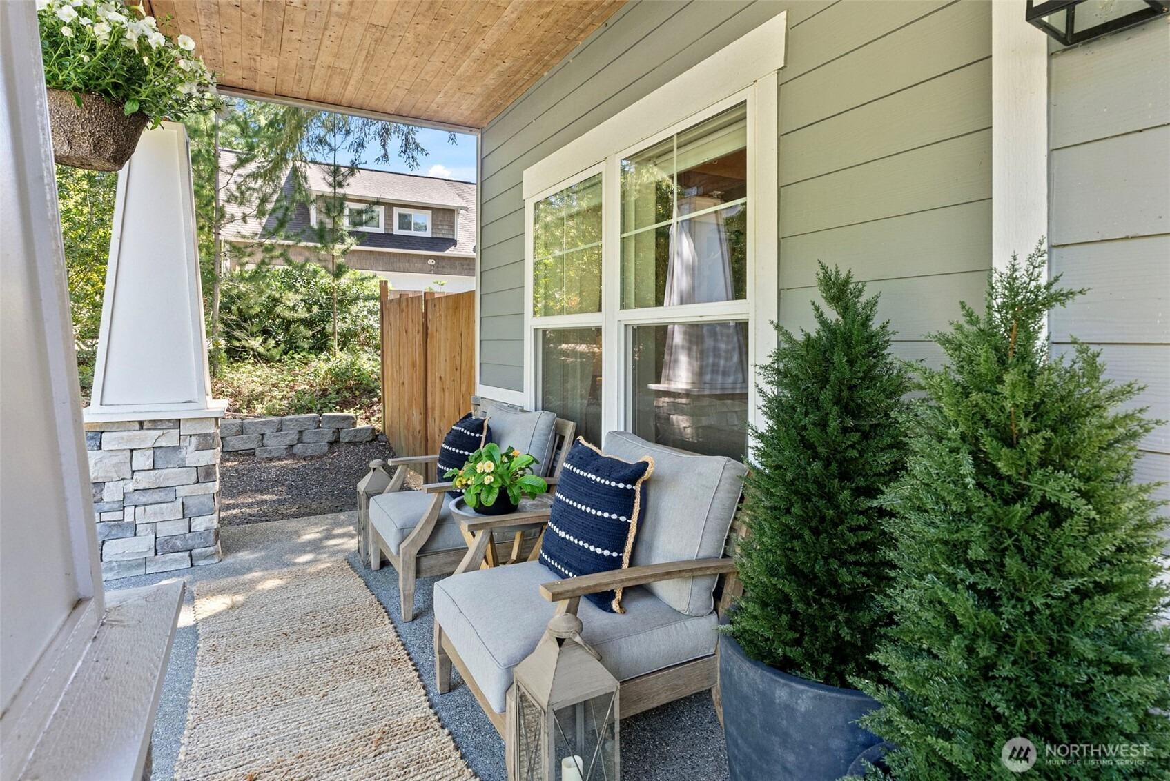E Sterling Dr, Allyn, WA 98524
