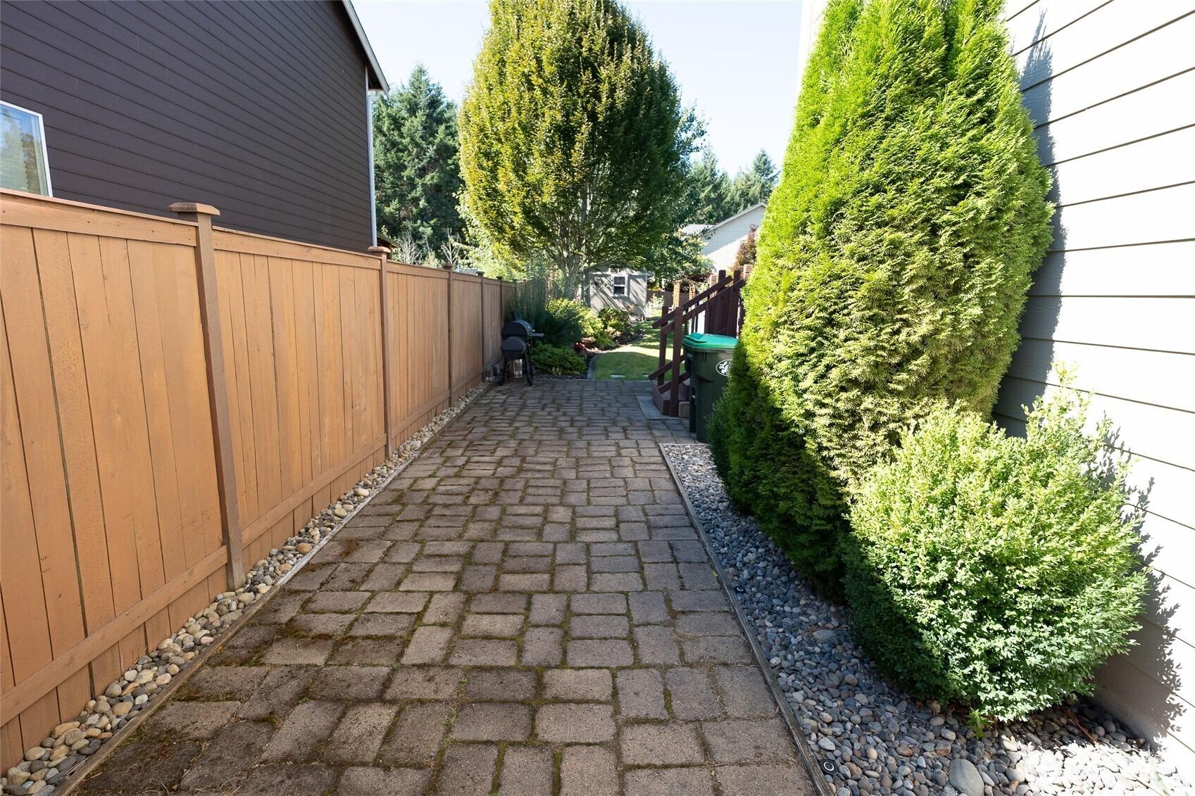 Southlake Dr Se, Lacey, WA 98503