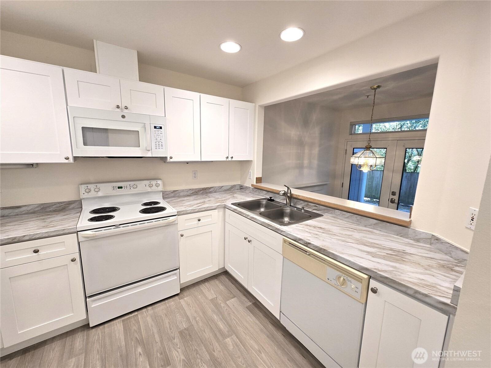 244th St Sw, Edmonds, WA 98026
