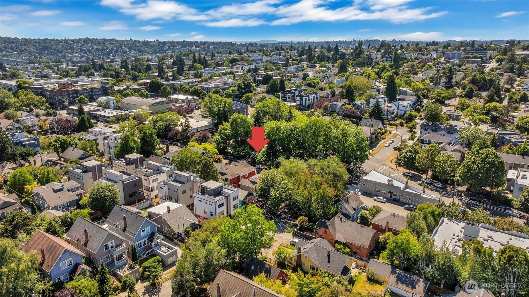 Interlake Ave N, Seattle, WA 98103