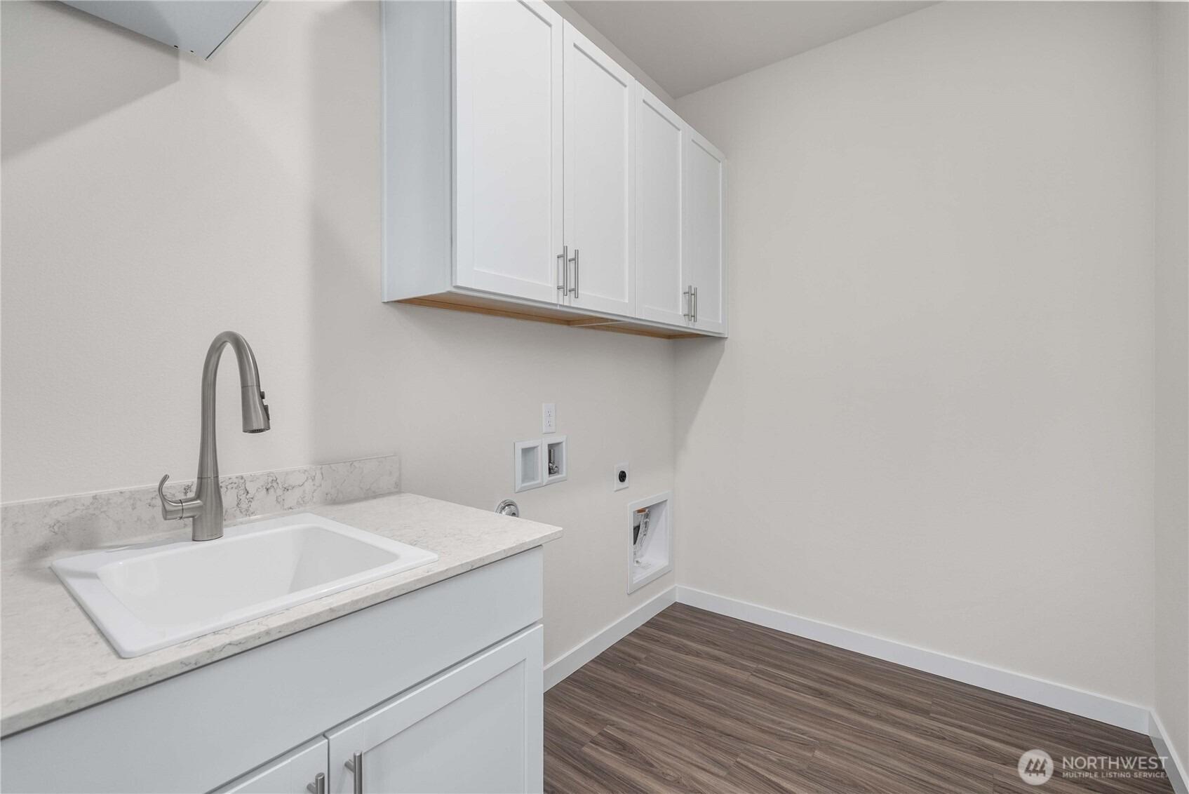 Aberdeen Way Ne, Renton, WA 98056