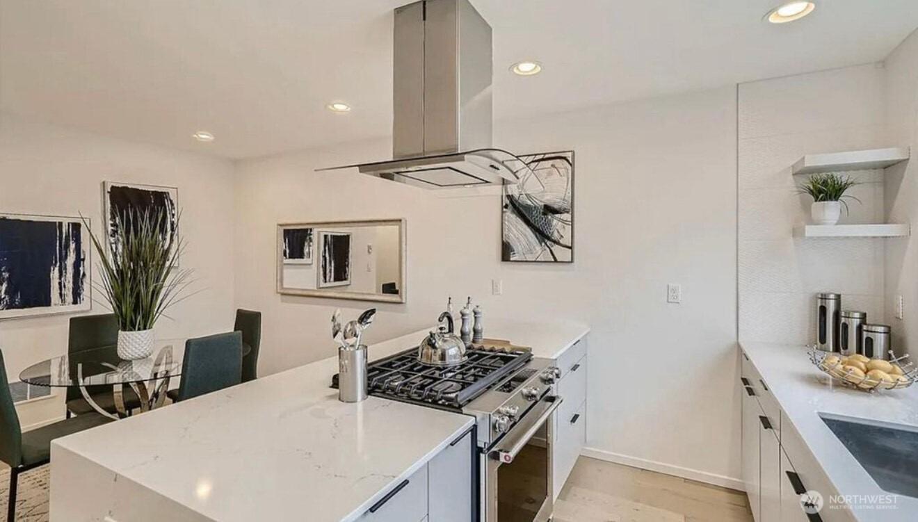 24th Ave S, Seattle, WA 98144