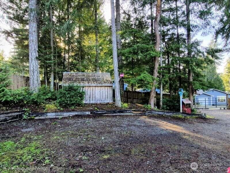E Colvos Pl E, Shelton, WA 98584