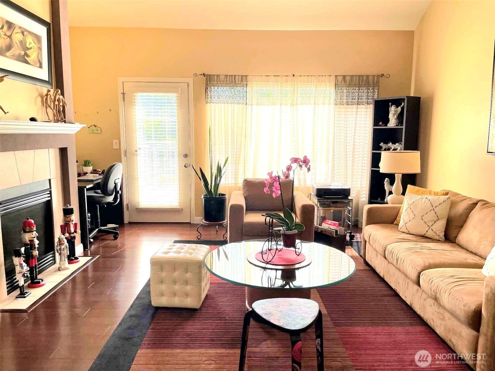 42nd Pl S, Kent, WA 98032