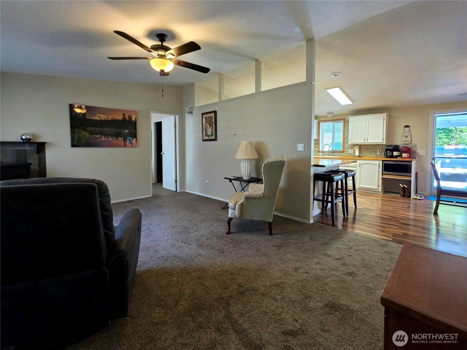 Central Ave, South Bend, WA 98586