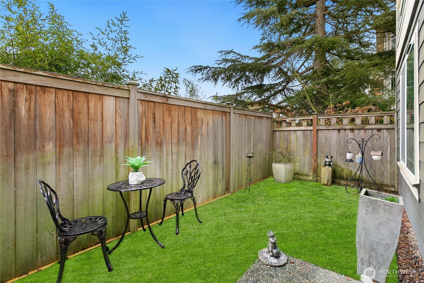 N 200th St, Shoreline, WA 98133