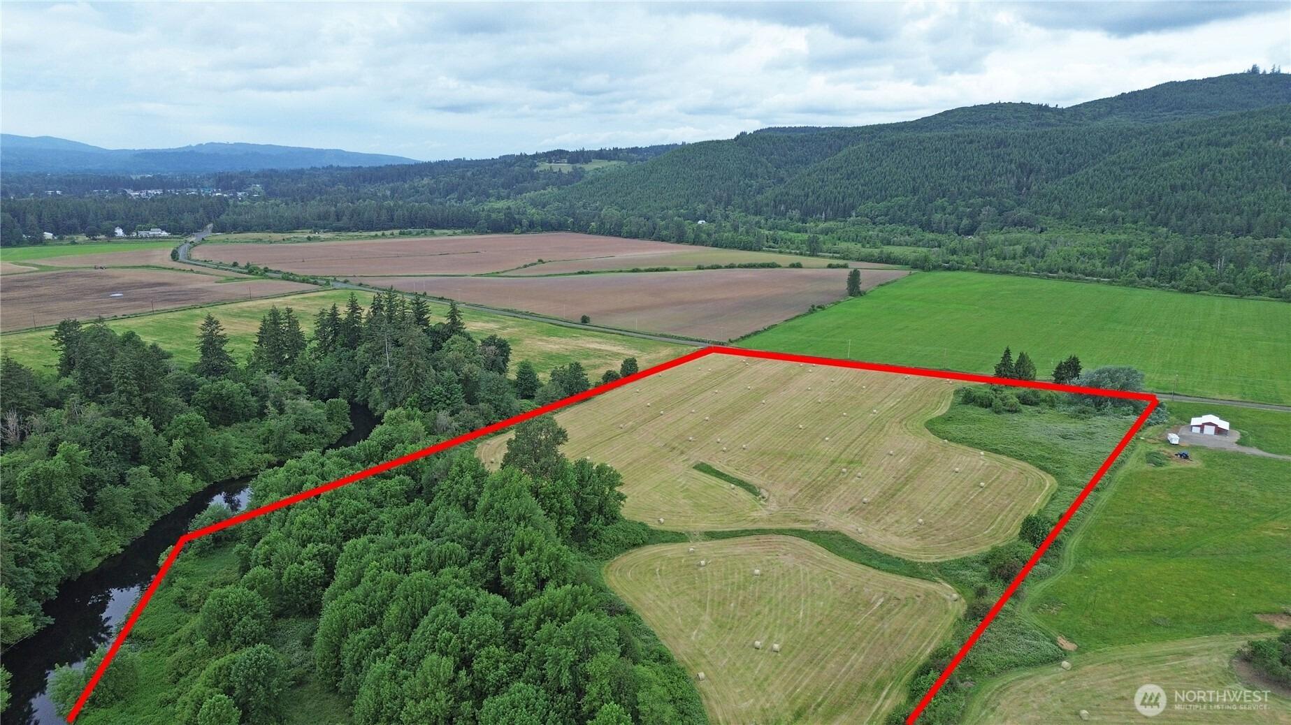 Elma Gate Rd E, Oakville, WA 98568