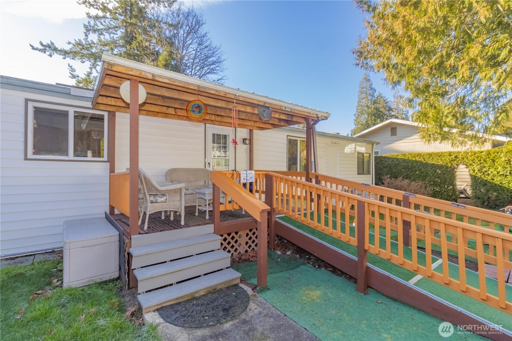 E Lake Morton Dr Se, Kent, WA 98042