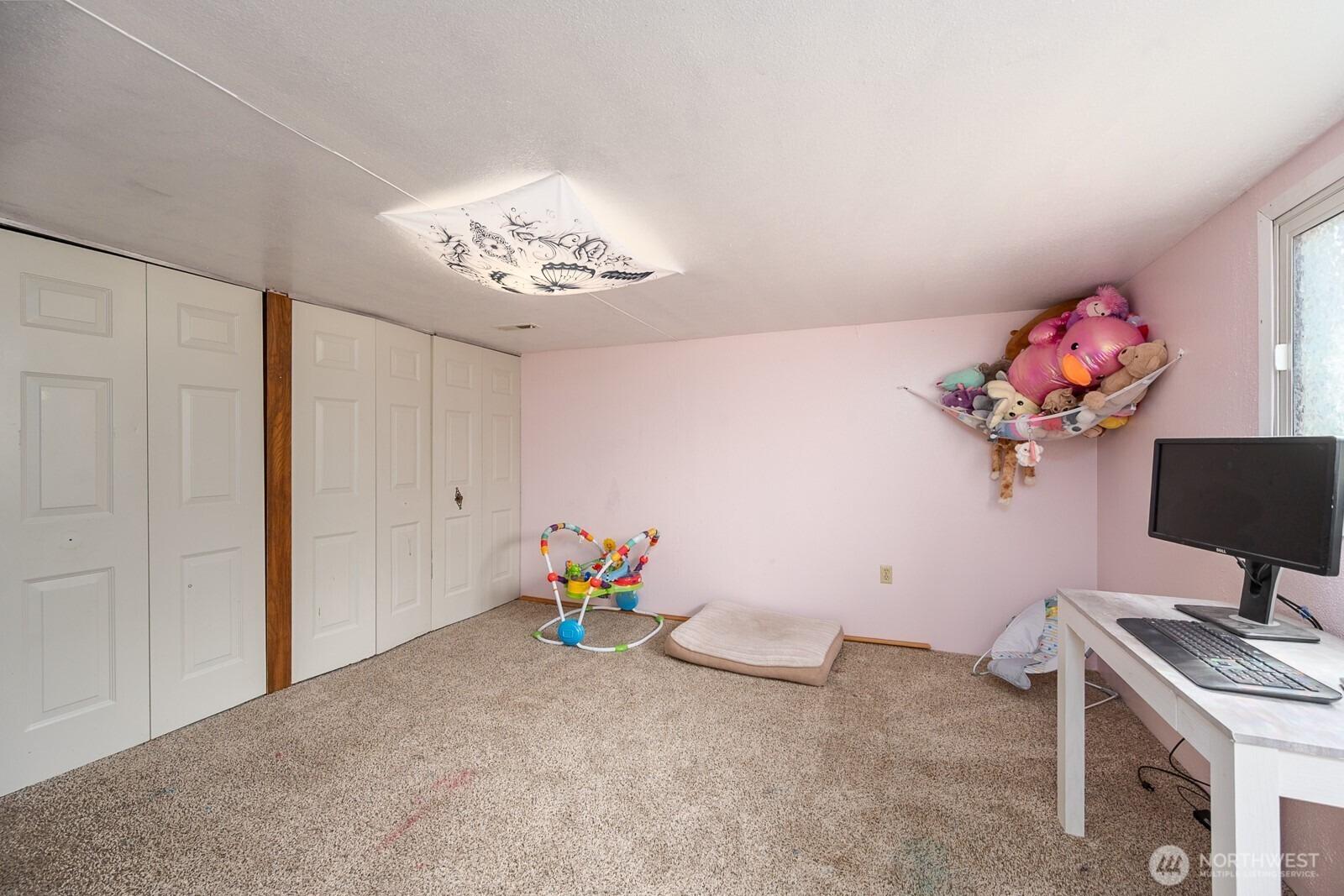N Buell Dr, Moses Lake, WA 98837