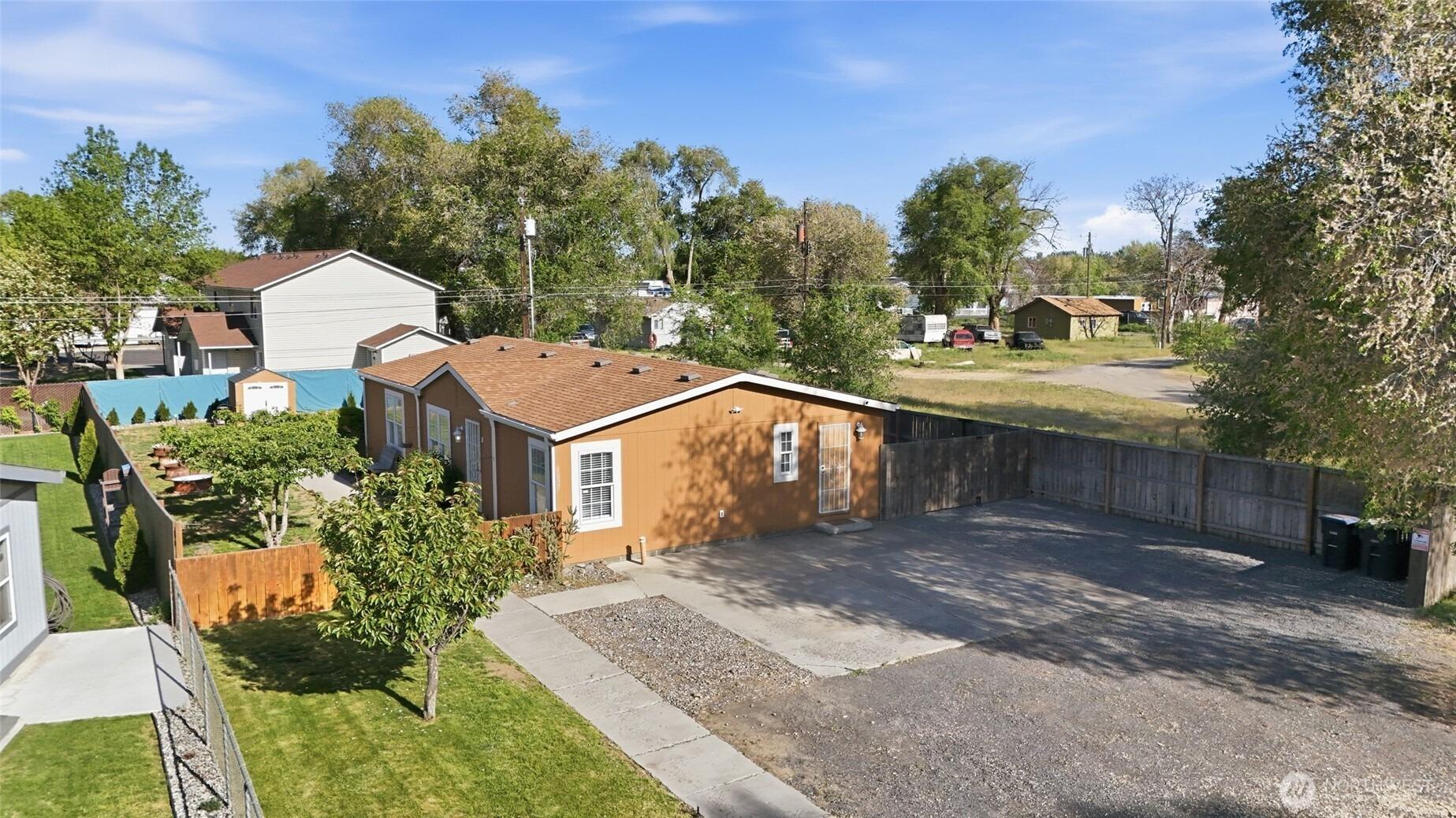 W Bemis St, Moses Lake, WA 98837