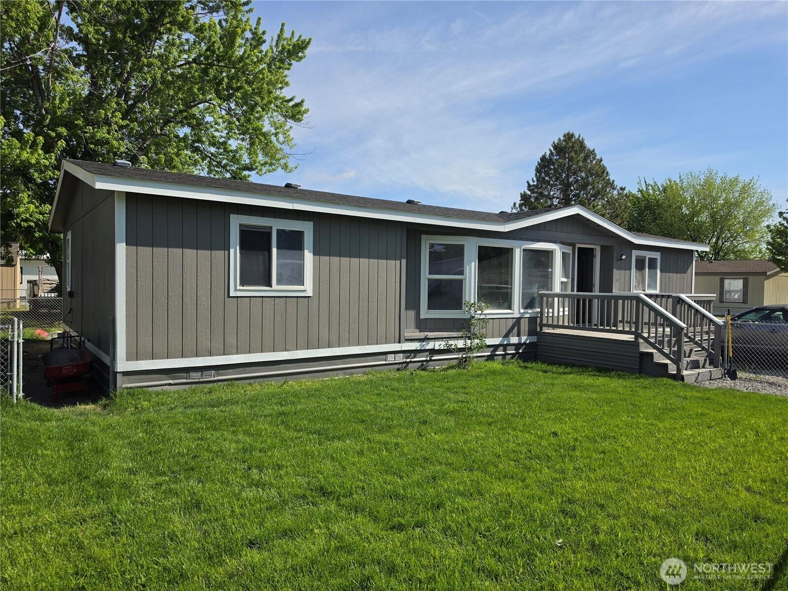 Desert View Dr, West Richland, WA 99353