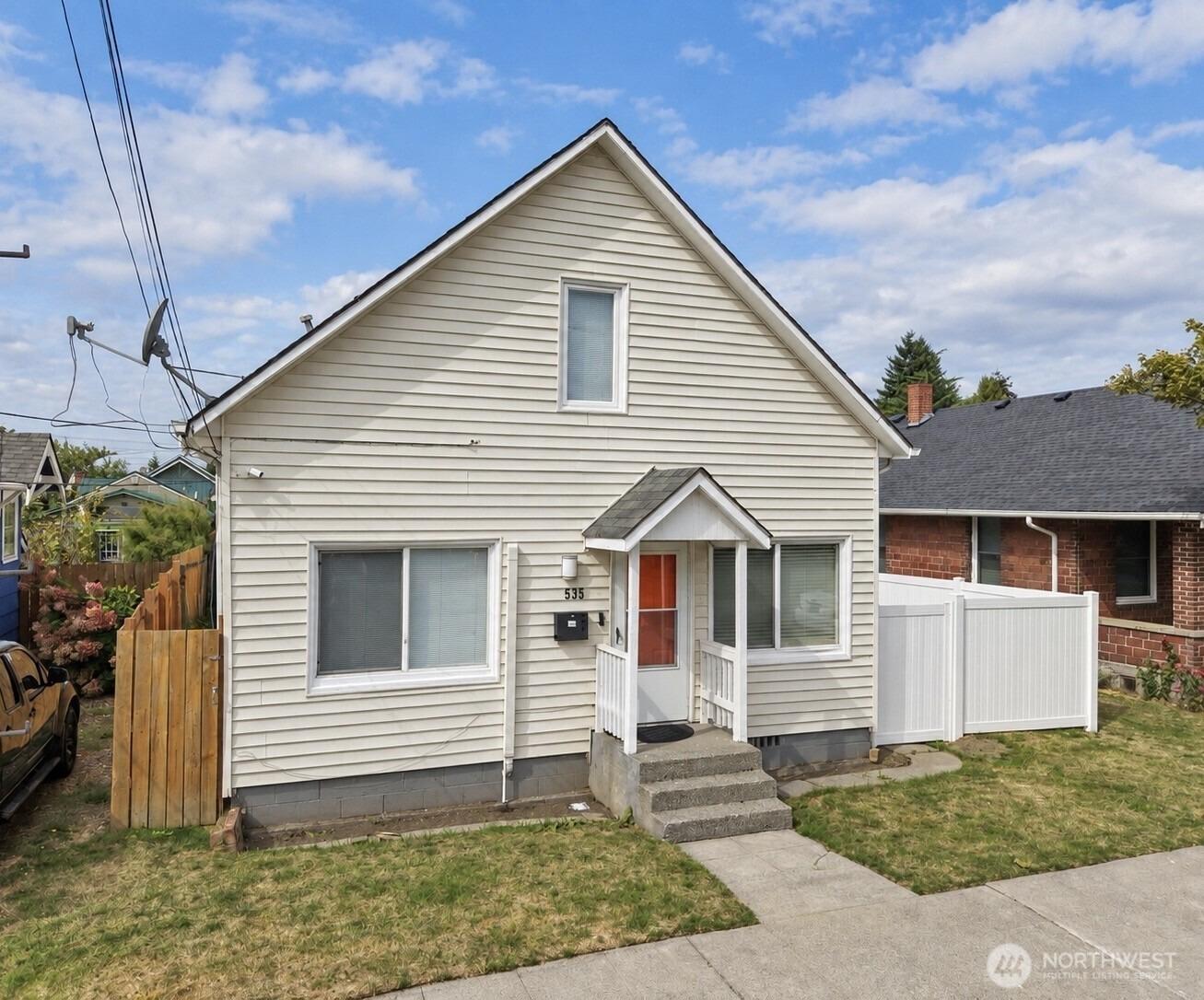 Morris Ave S, Renton, WA 98057