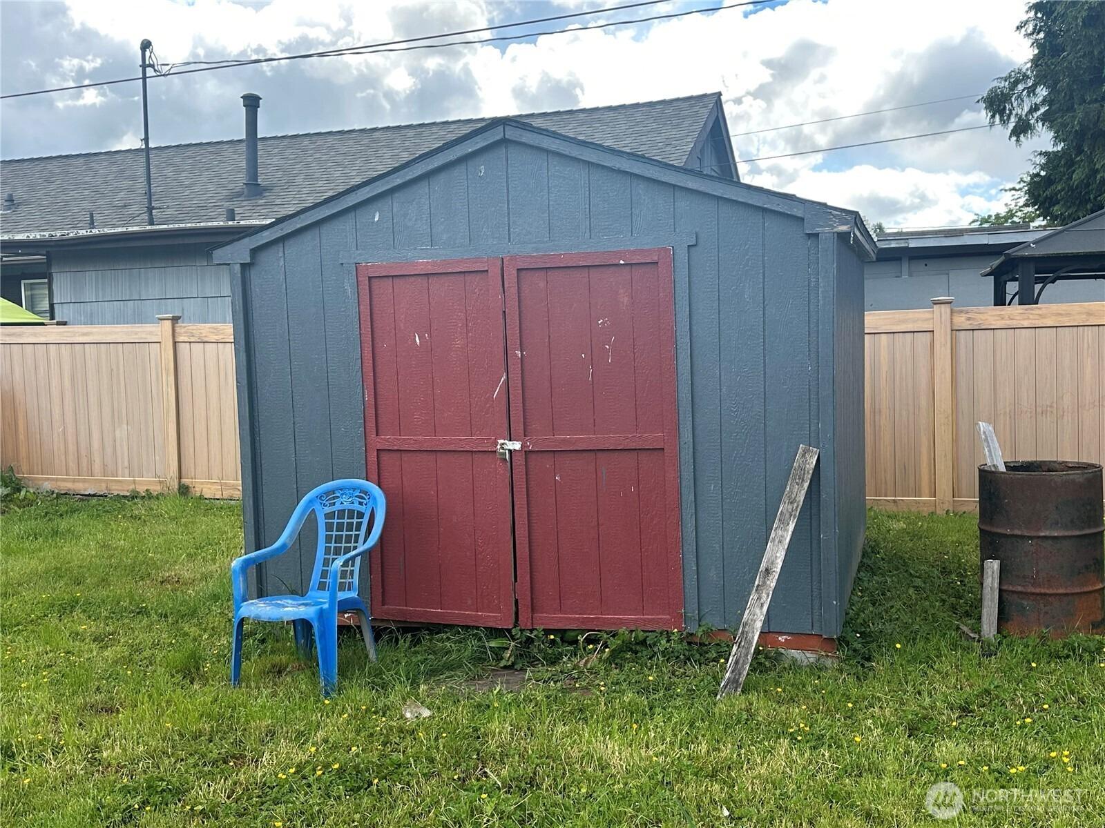 Garfield St, Longview, WA 98632