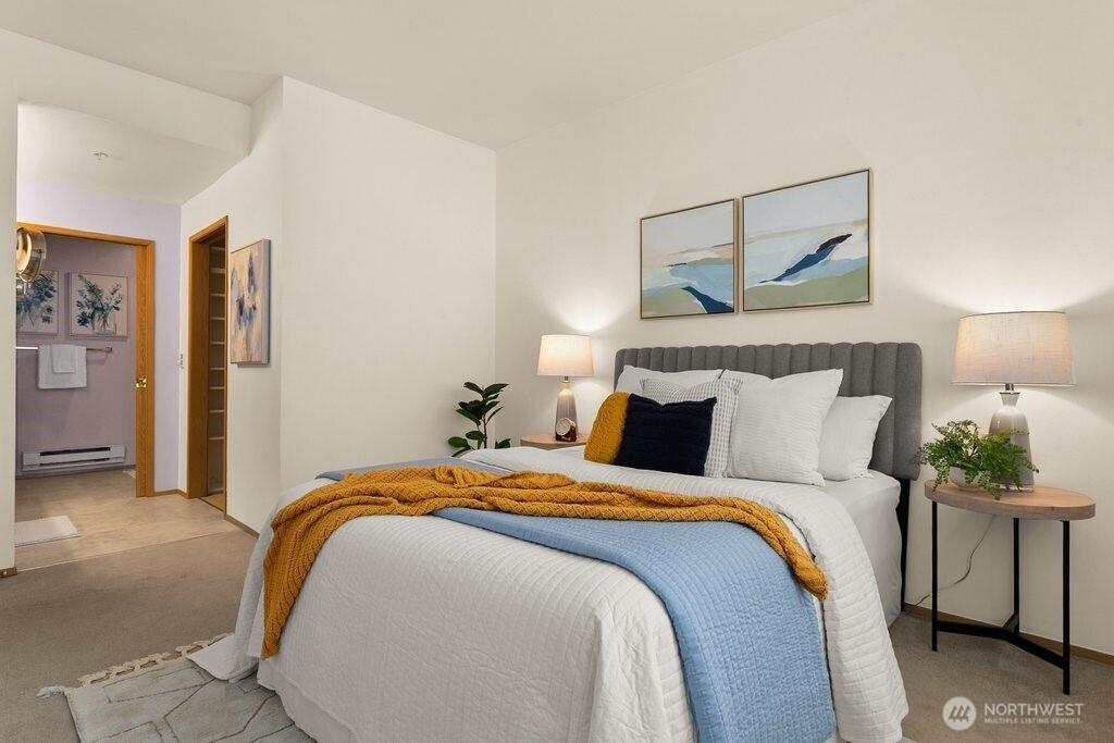 S 232nd Pl, Kent, WA 98032