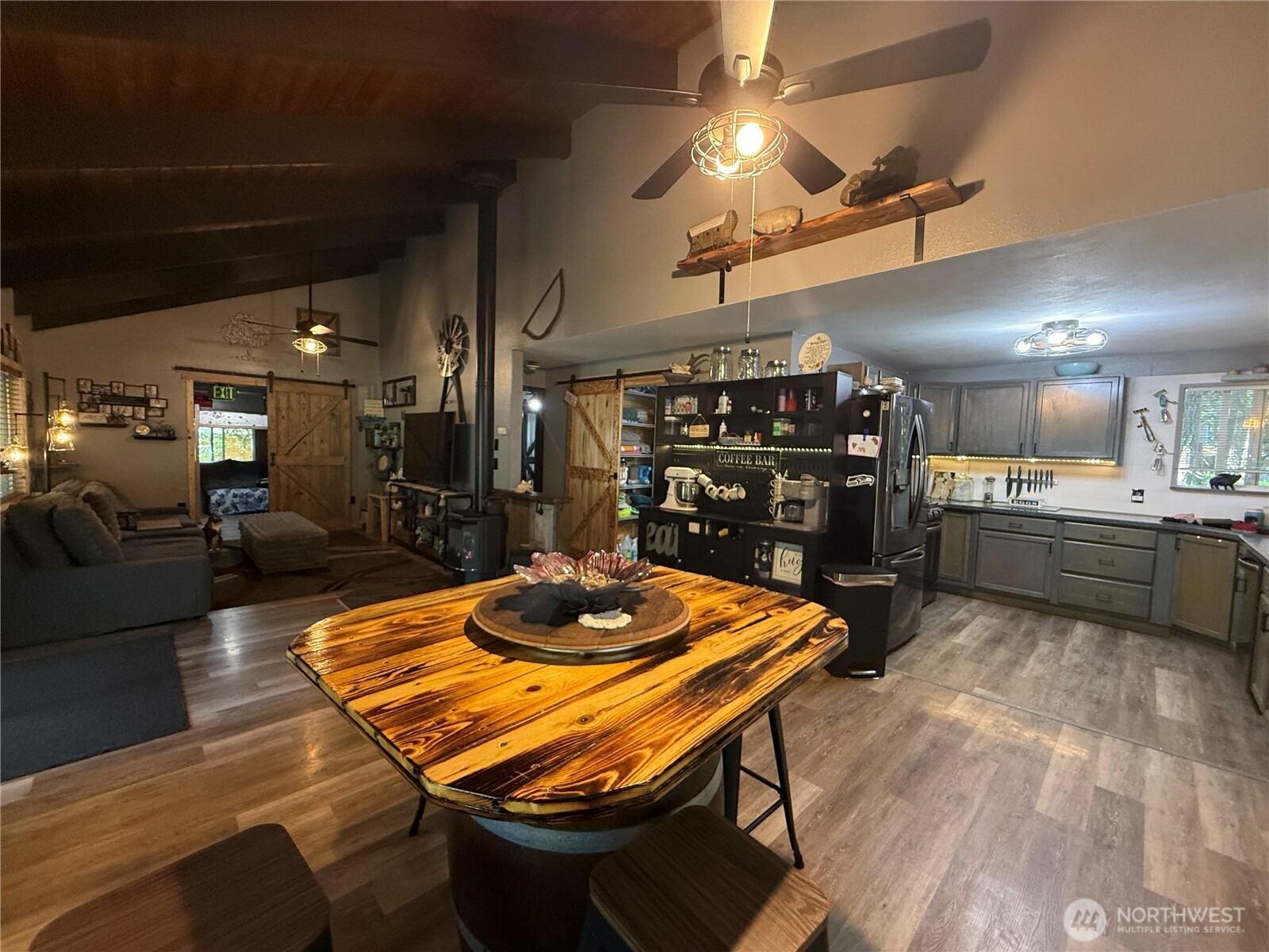 N Carp Pl N, Hoodsport, WA 98548