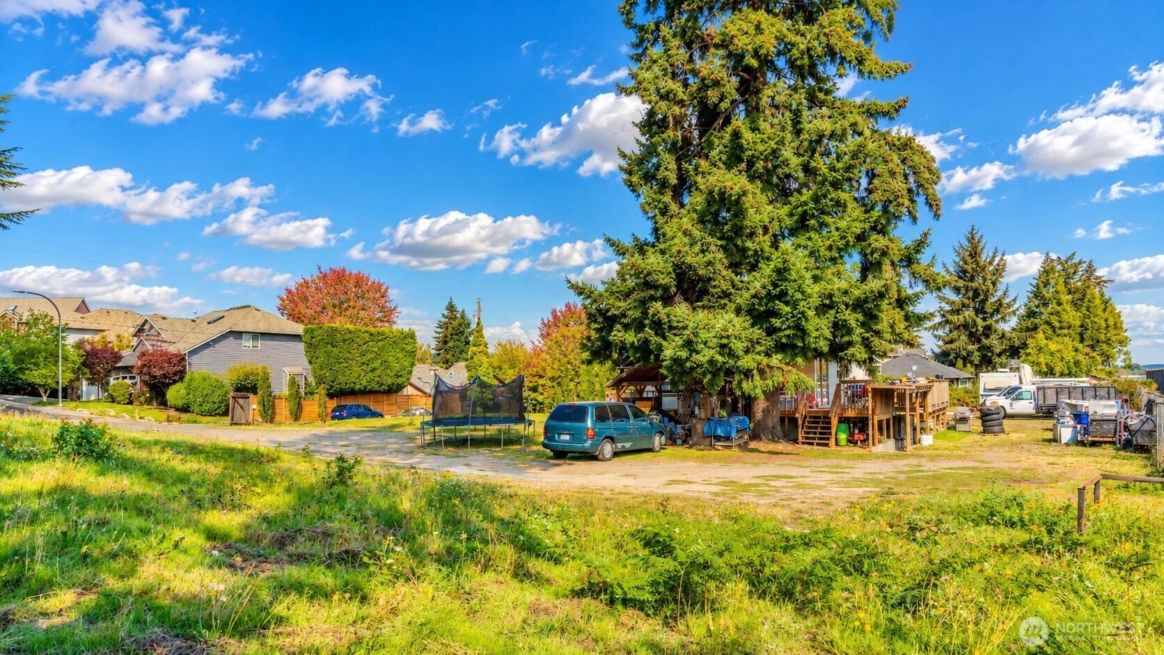 Meadow Ave N, Renton, WA 98056
