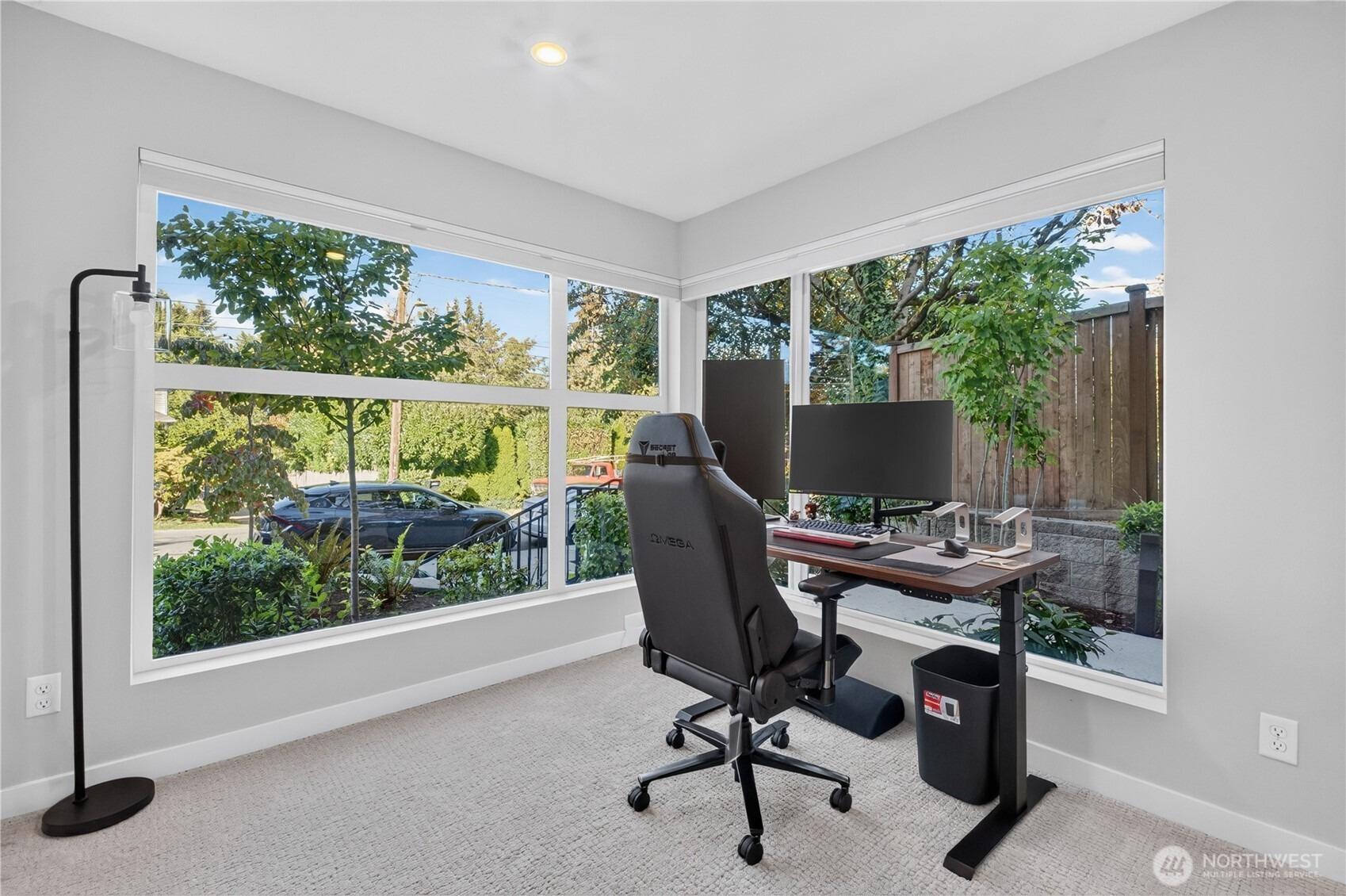 N 148th St, Shoreline, WA 98133