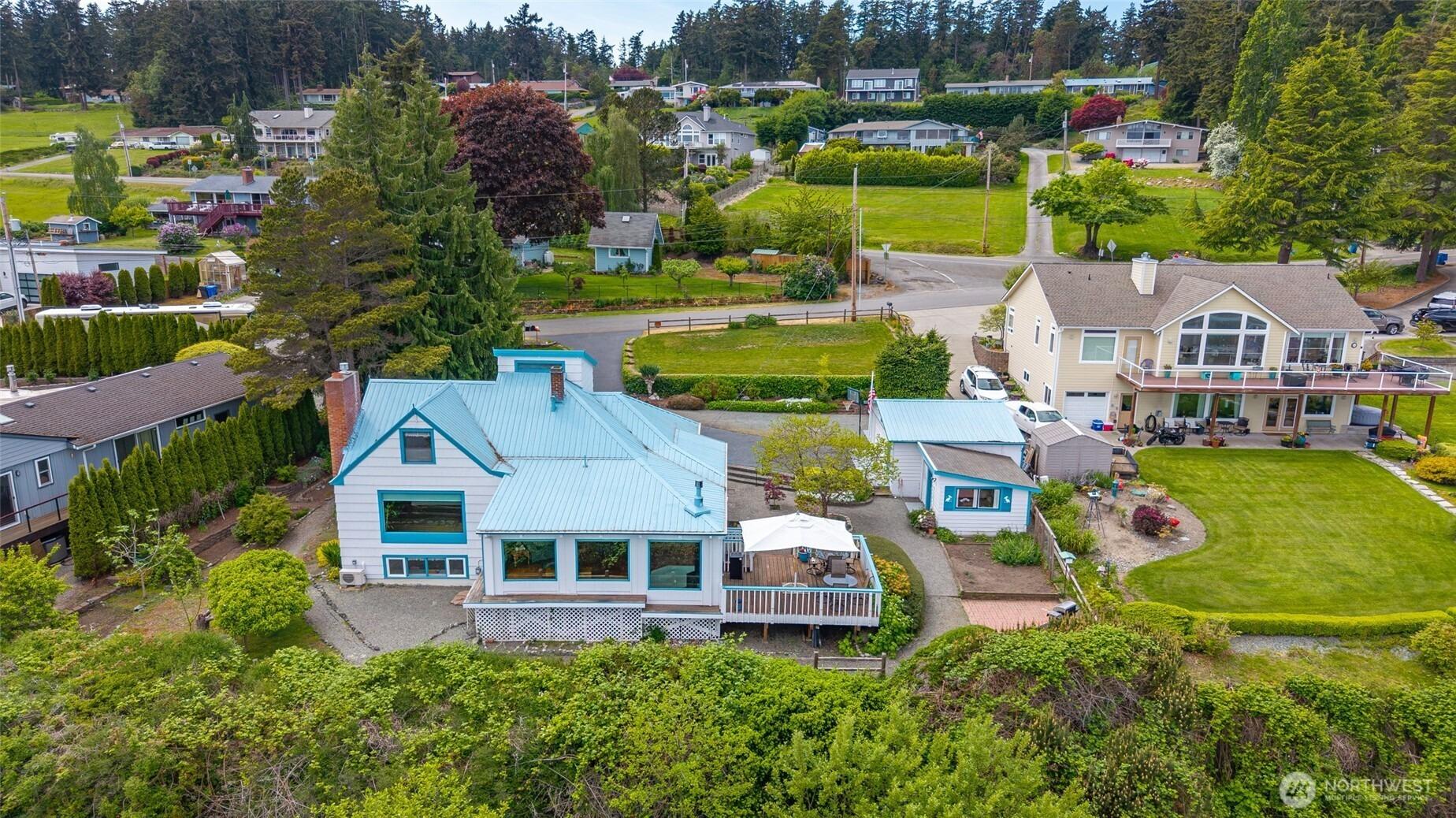 Sw Scenic Heights St, Oak Harbor, WA 98277