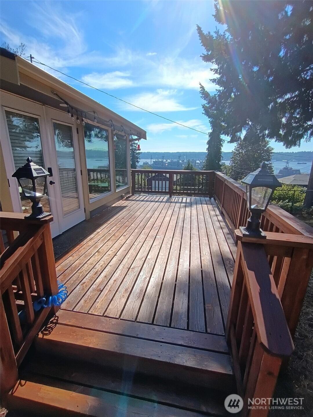 S Summit Ave, Bremerton, WA 98312