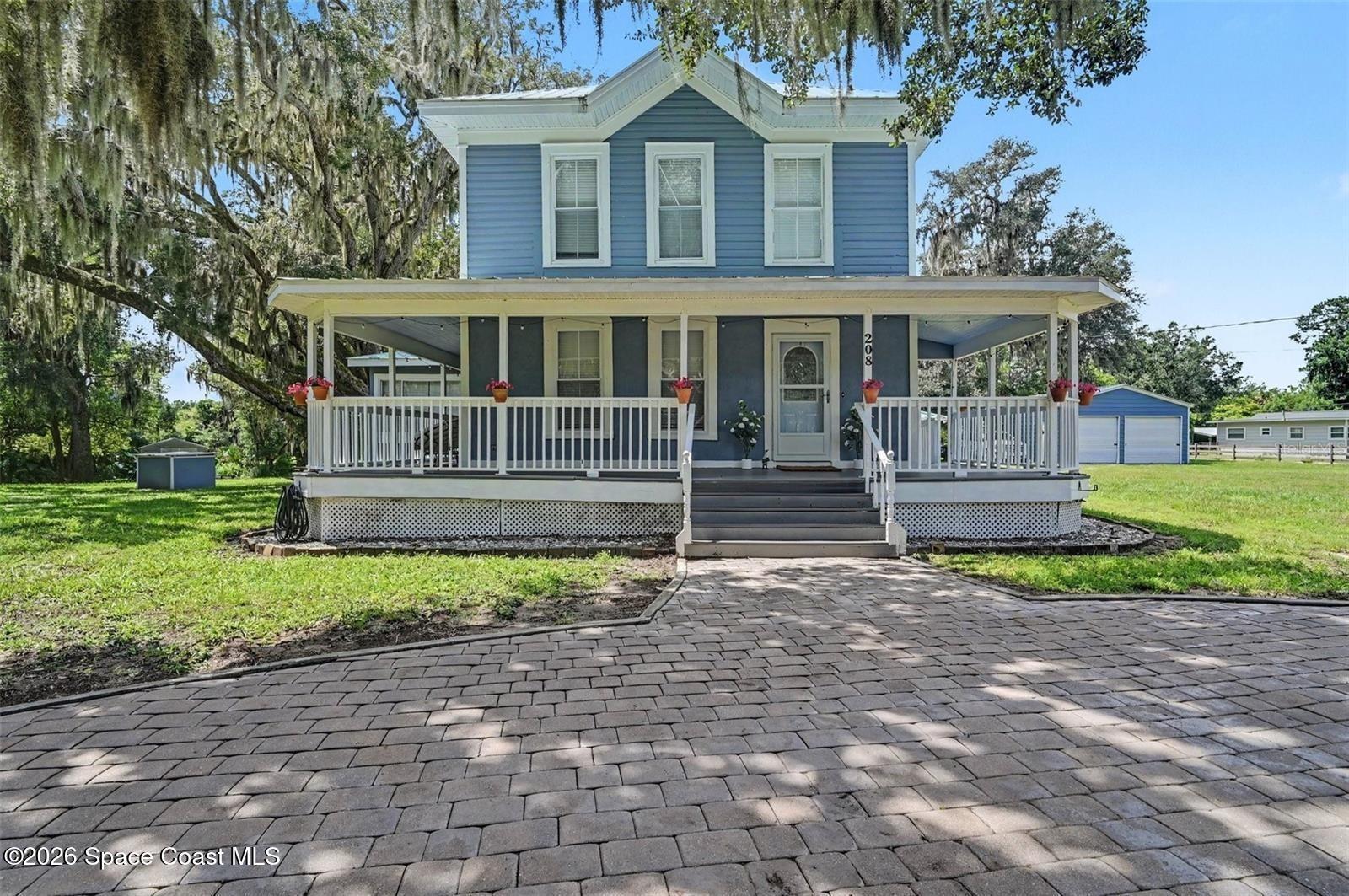 S Gaines St, Oak Hill, FL 32759