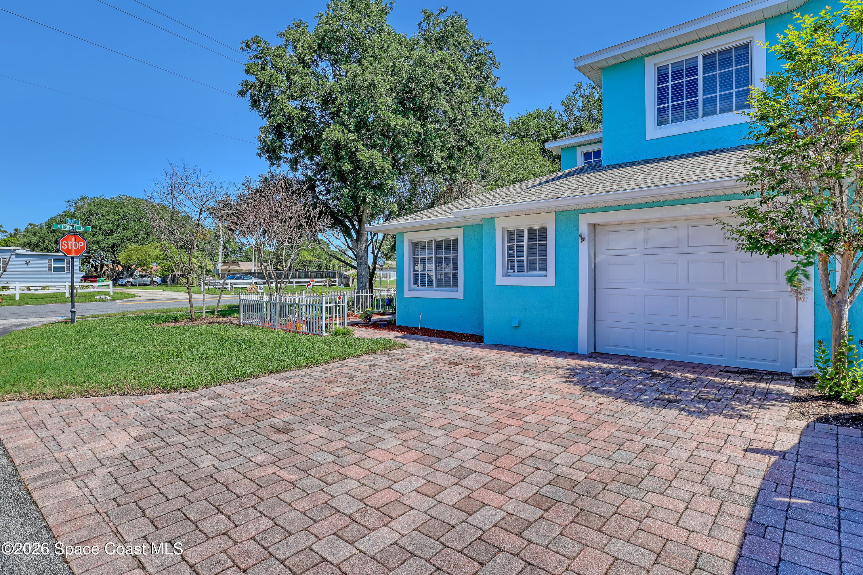 Hemingway Ln, Merritt Island, FL 32953
