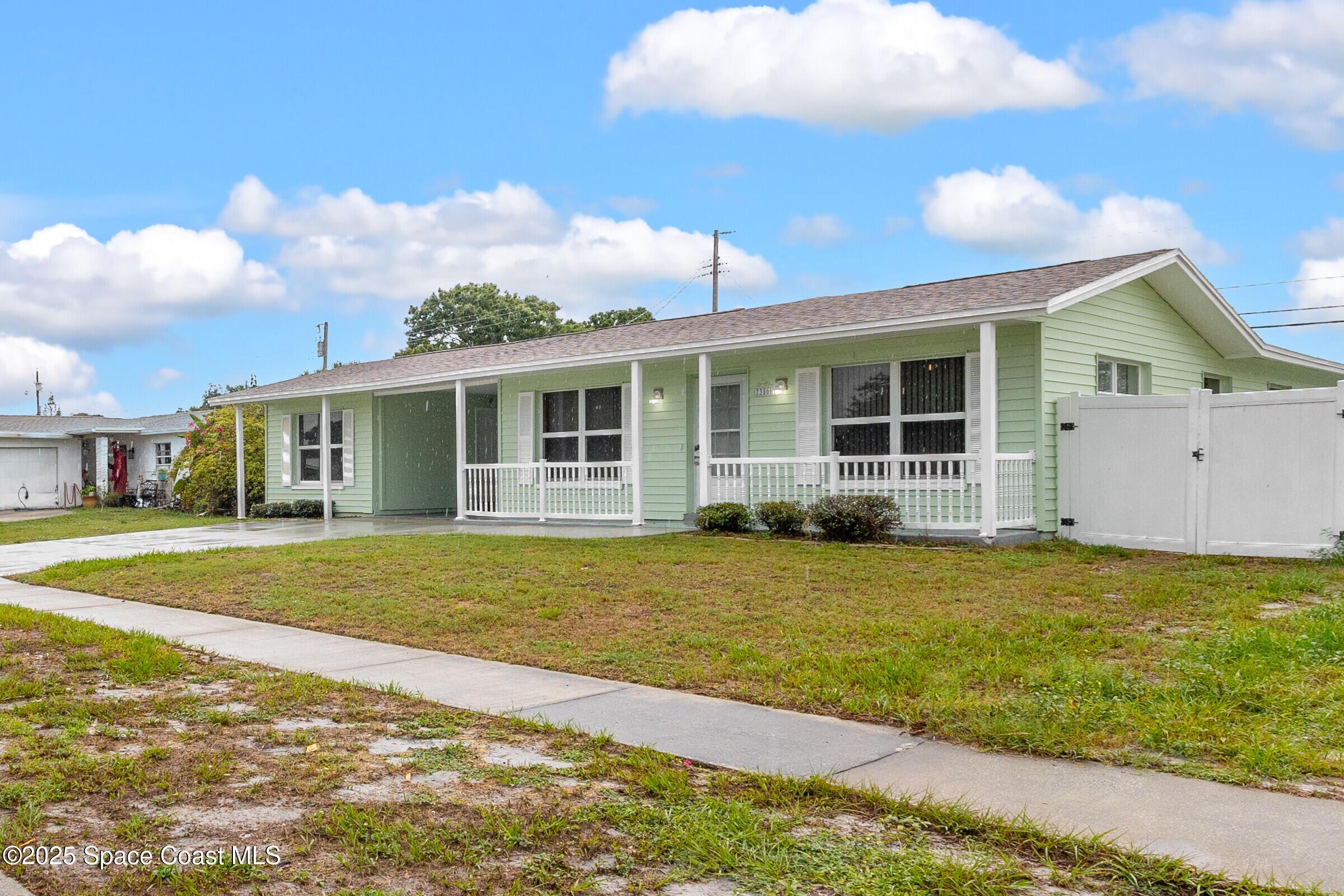 Lakeview Dr, Melbourne, FL 32935