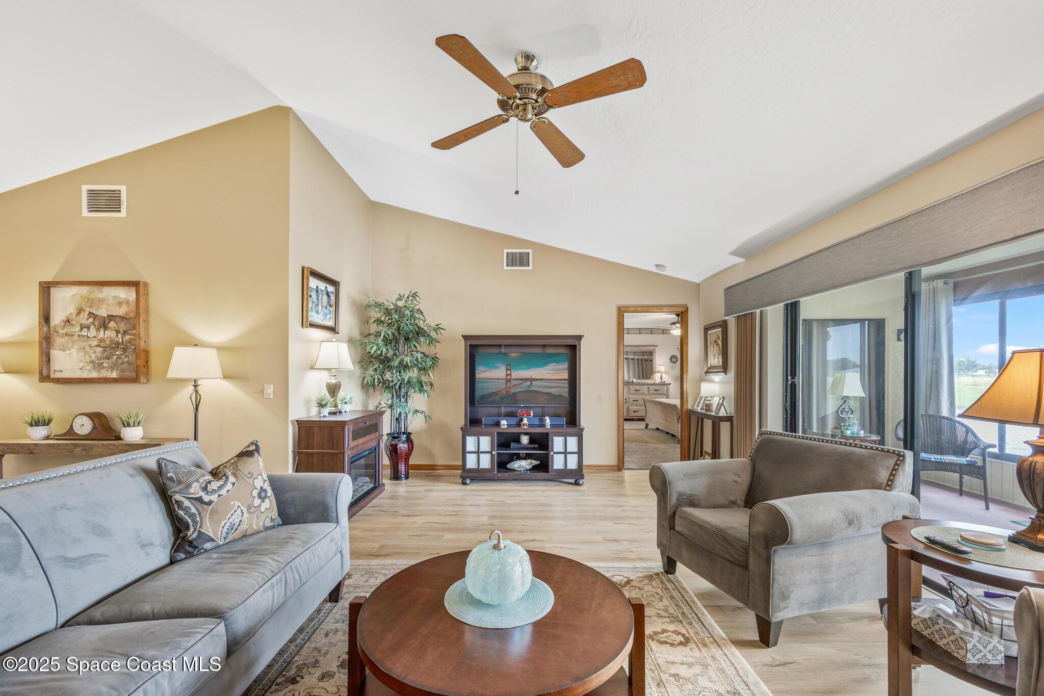 Island Green Dr Ne, Palm Bay, FL 32905