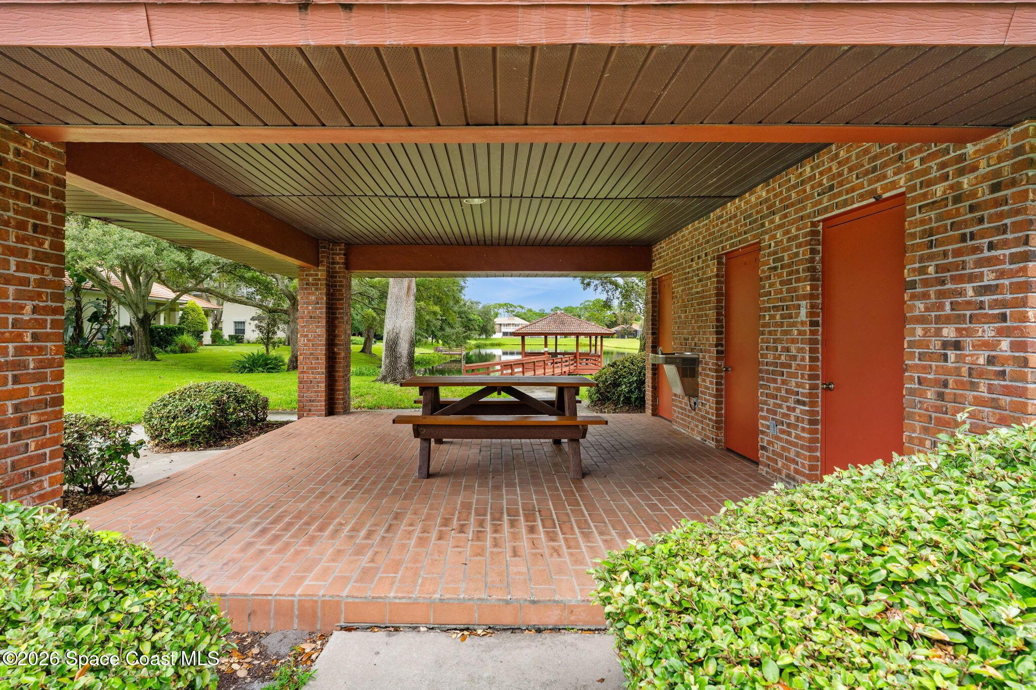 Lake Ashley Cir, Melbourne, FL 32904