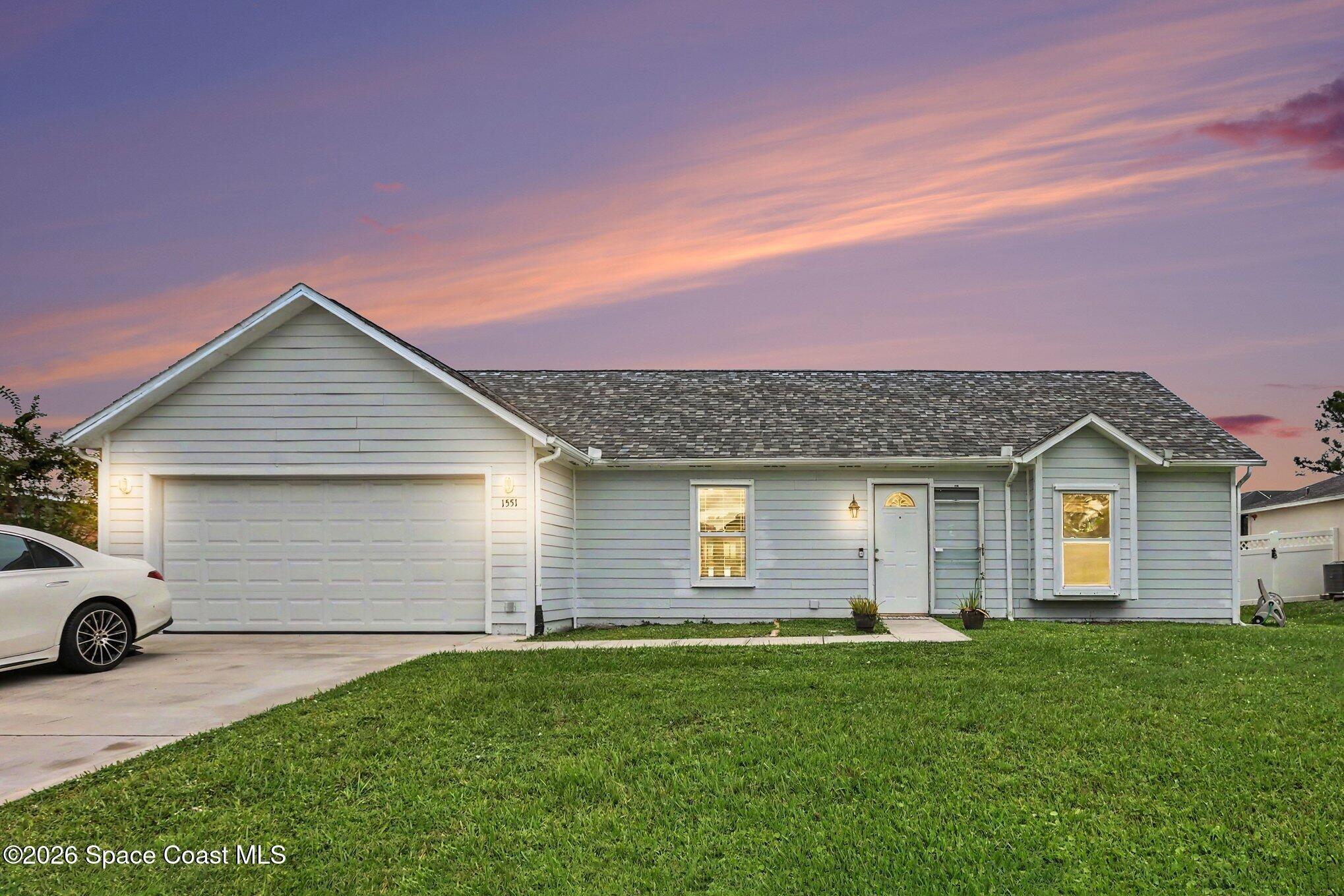 Heartwellville St Nw, Palm Bay, FL 32907