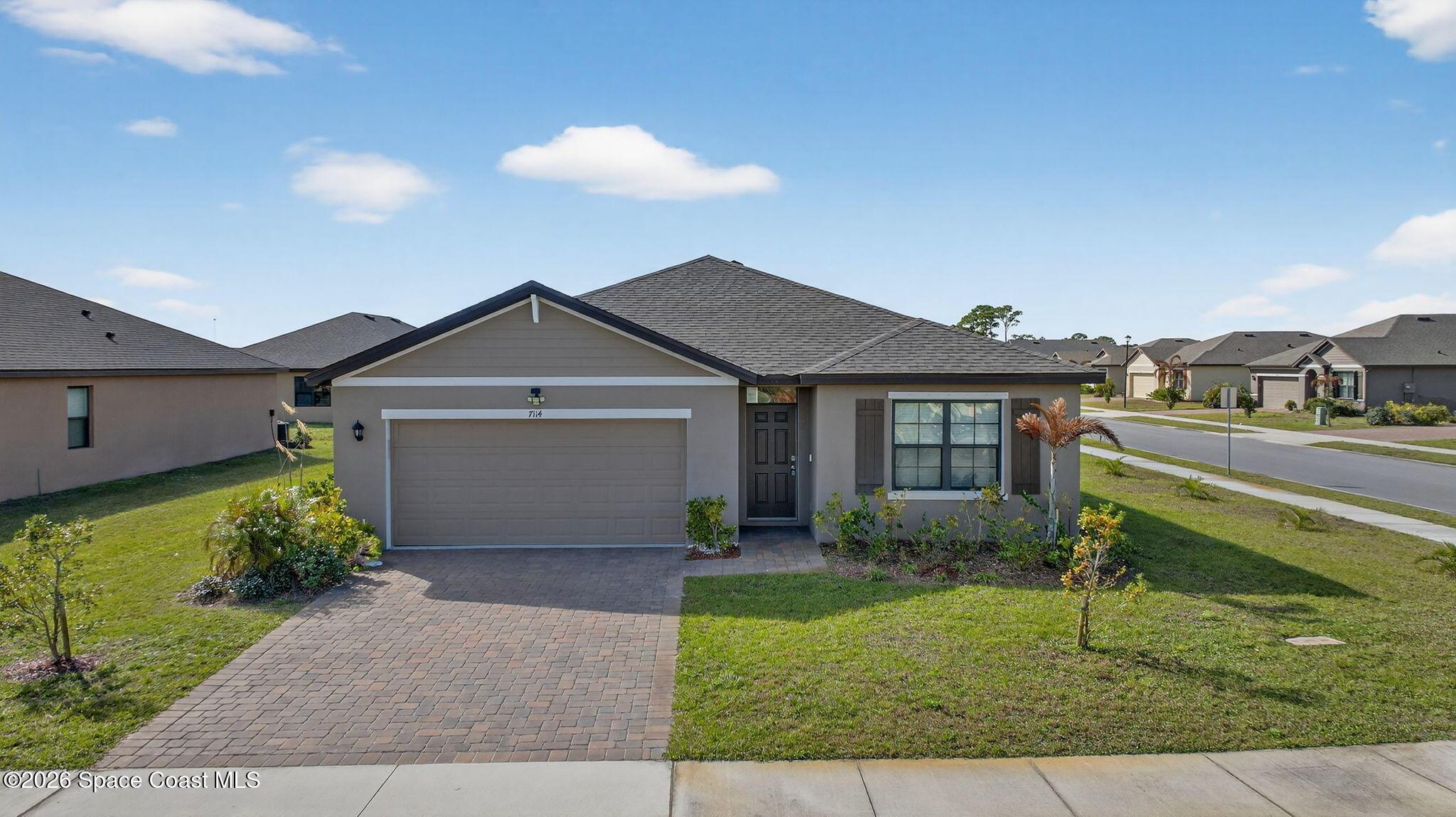 Topaz Dr, Grant, FL 32949