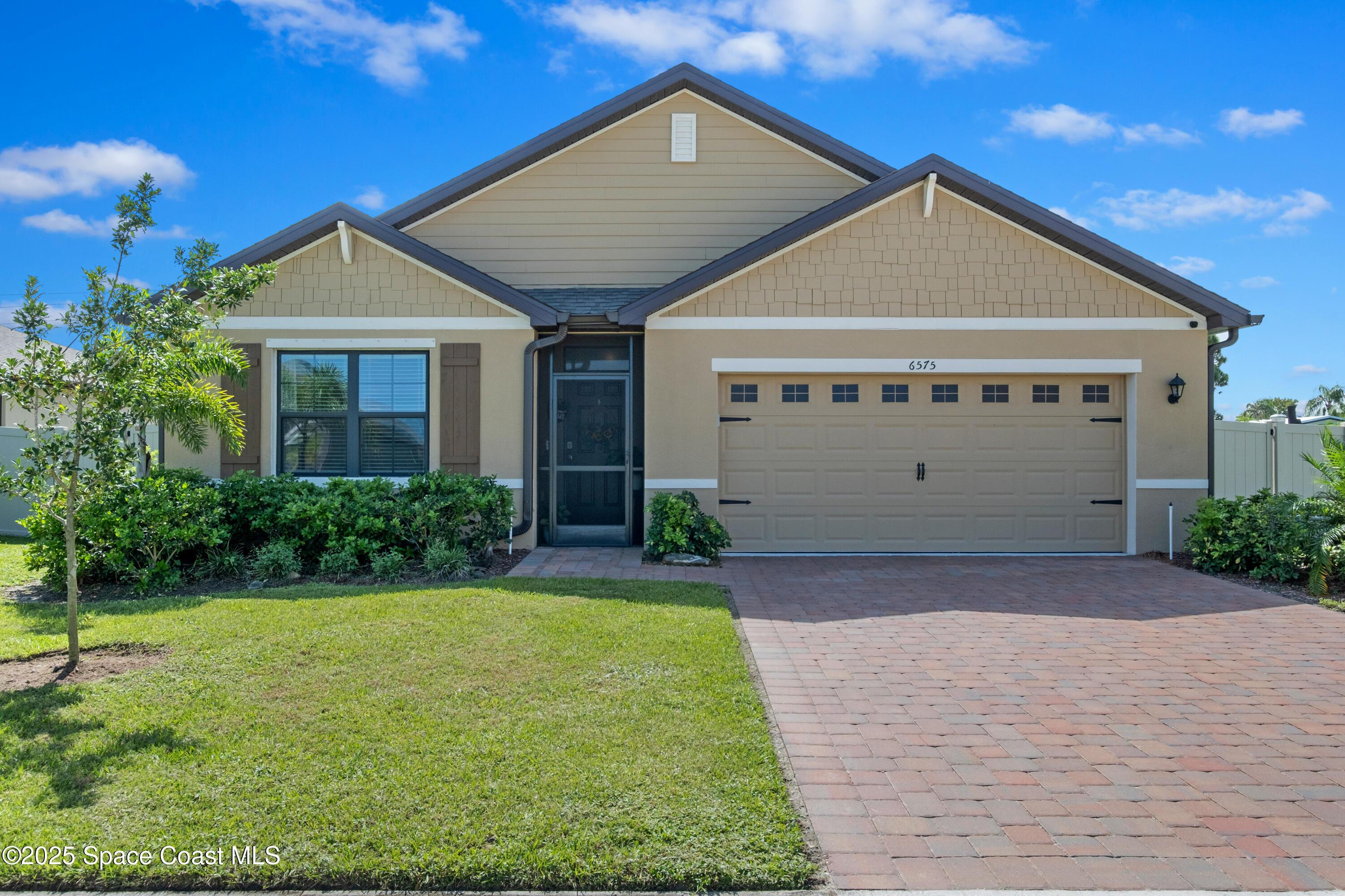 Topaz Dr, Grant, FL 32949