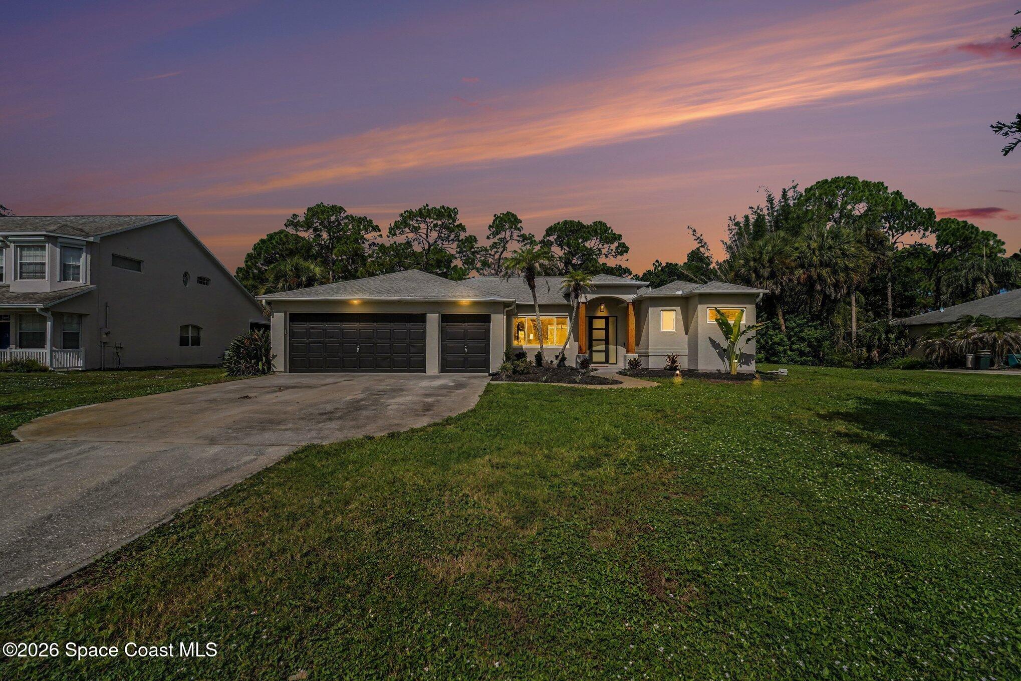 Hurst Rd Ne, Palm Bay, FL 32907