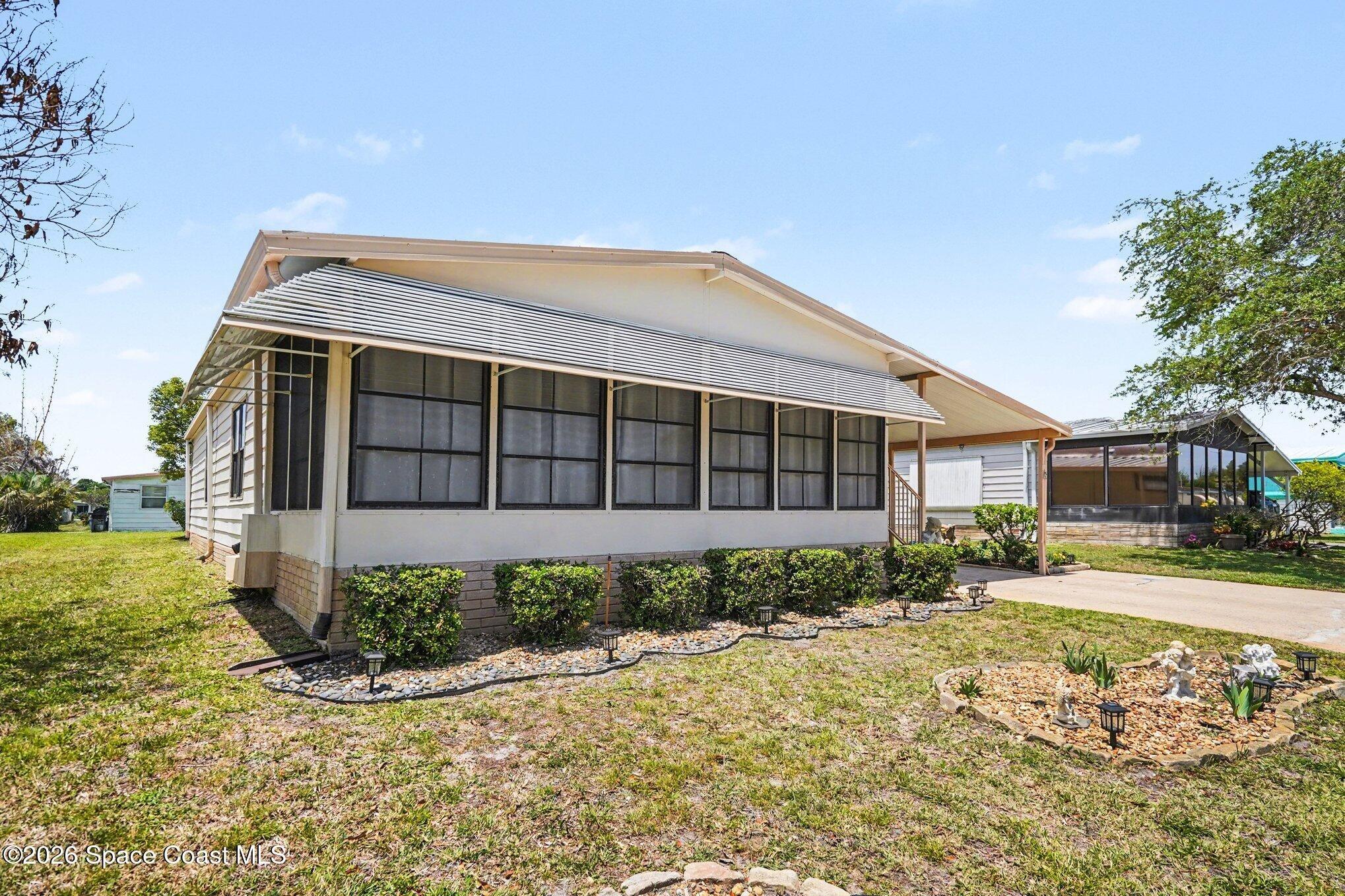 Susan Dr, Melbourne, FL 32904