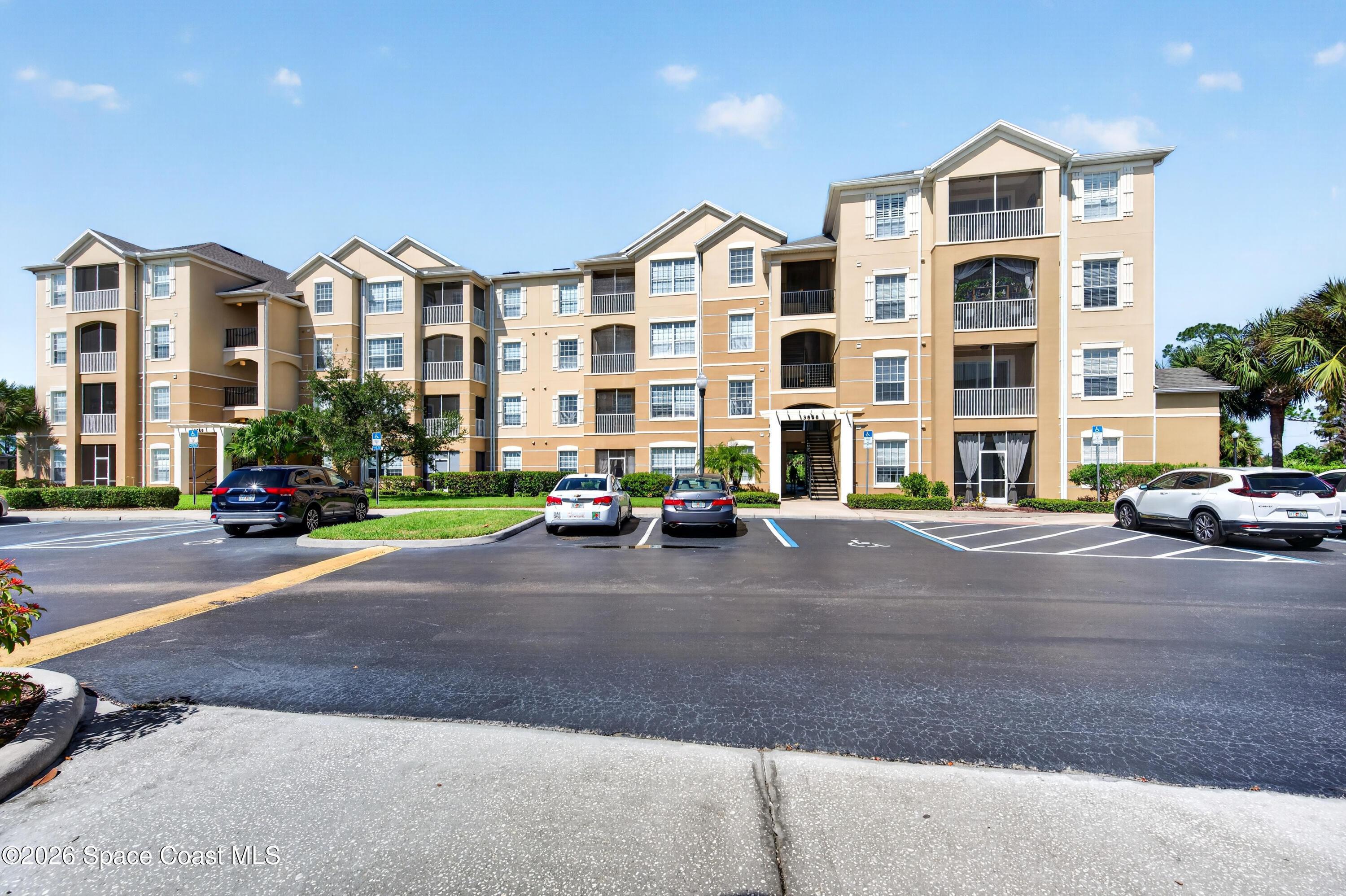 Lexmark Ln, Rockledge, FL 32955